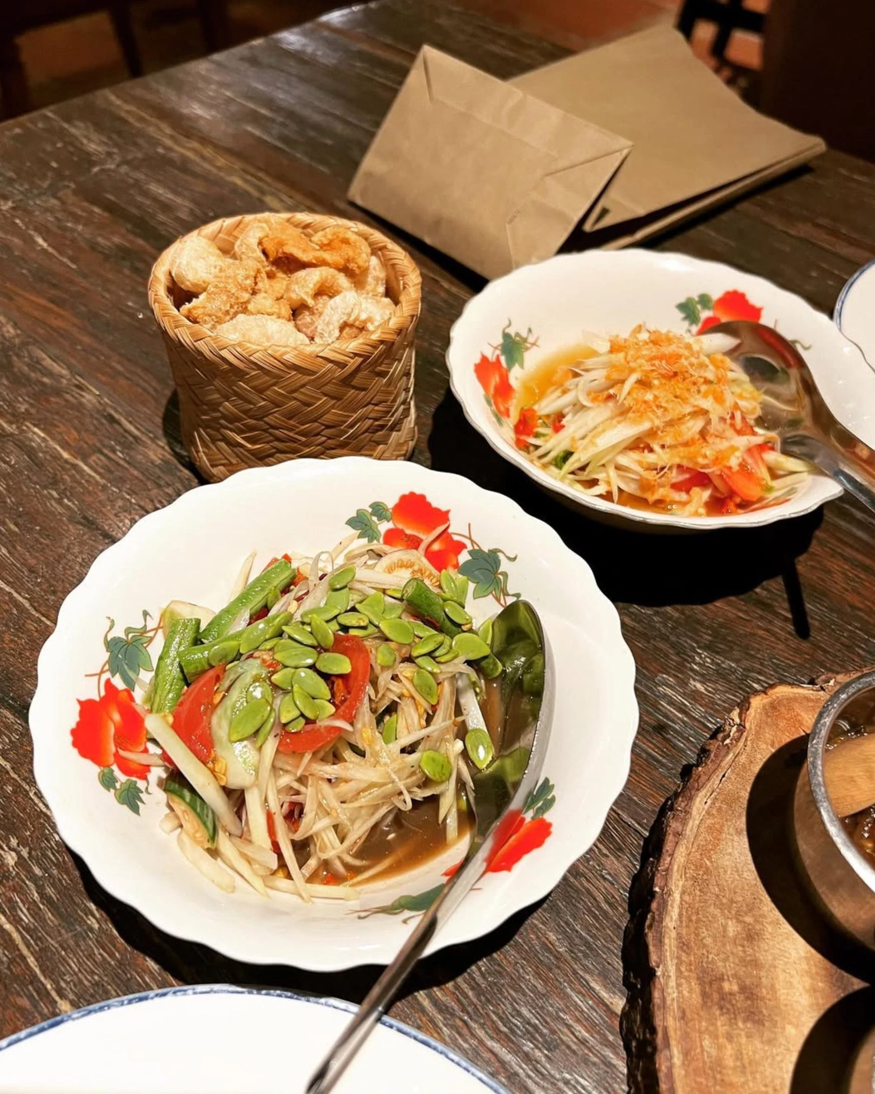 Larb Koi | @larbkoi2020