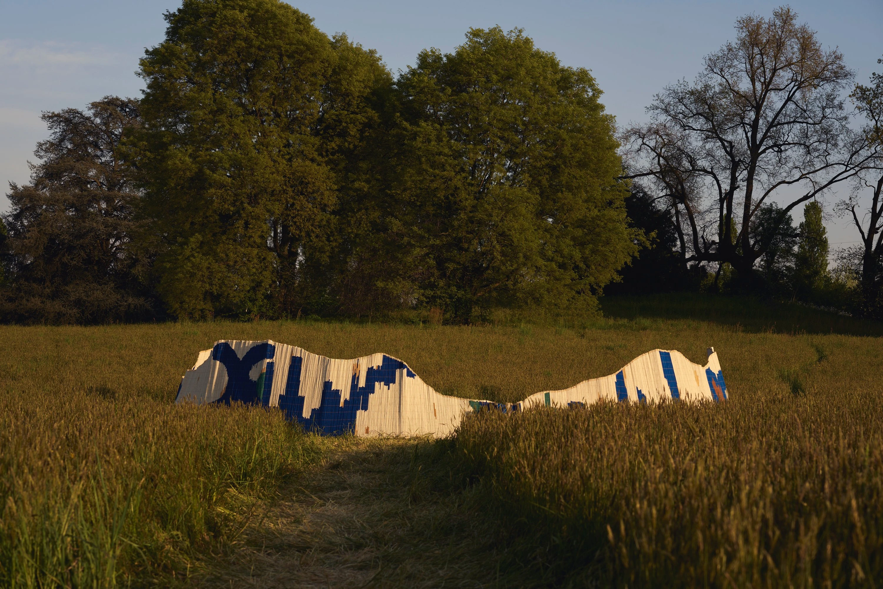 Küzem Jün / Wool Theories