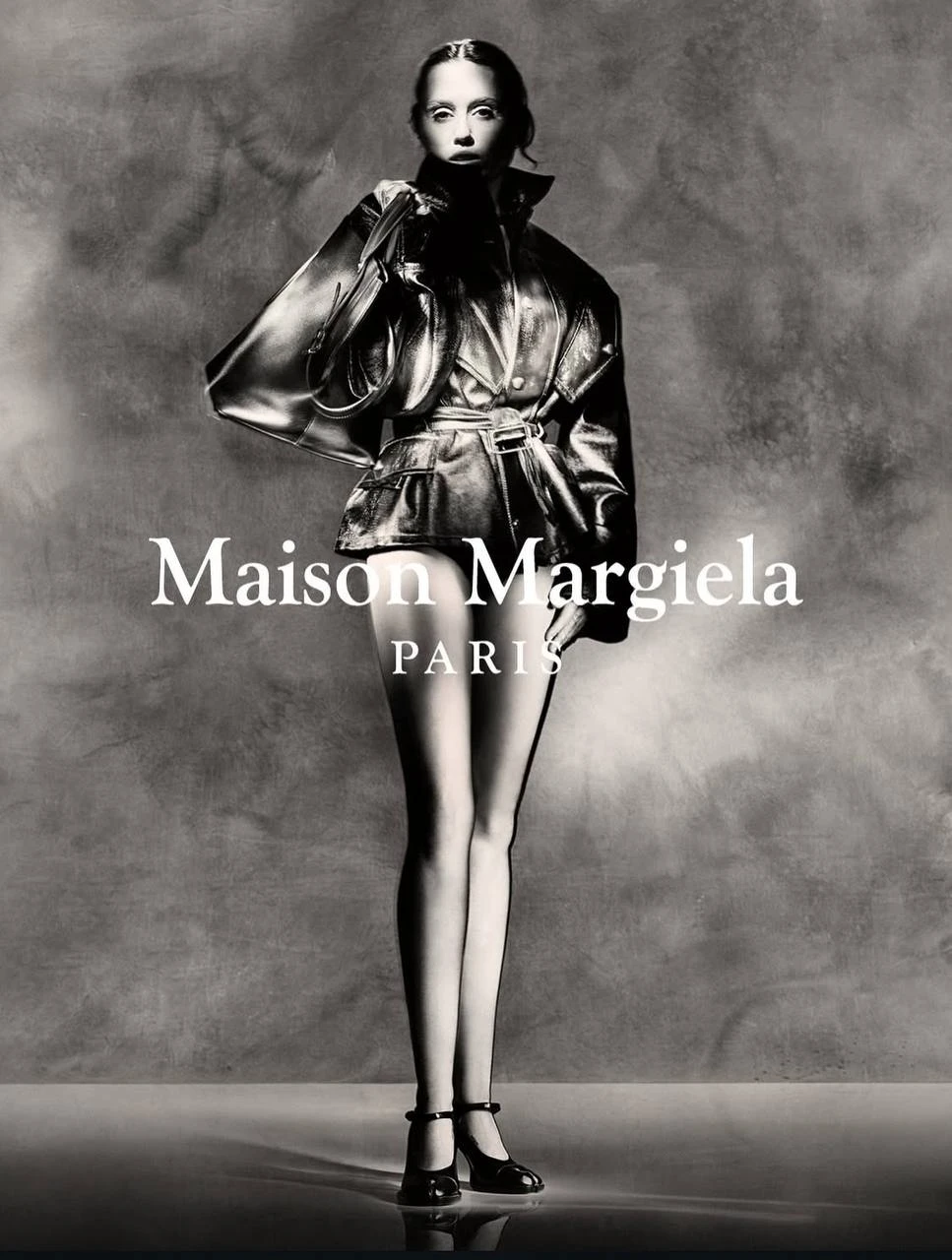 Конец анонимности: Майли Сайрус – новое лицо Maison Margiela