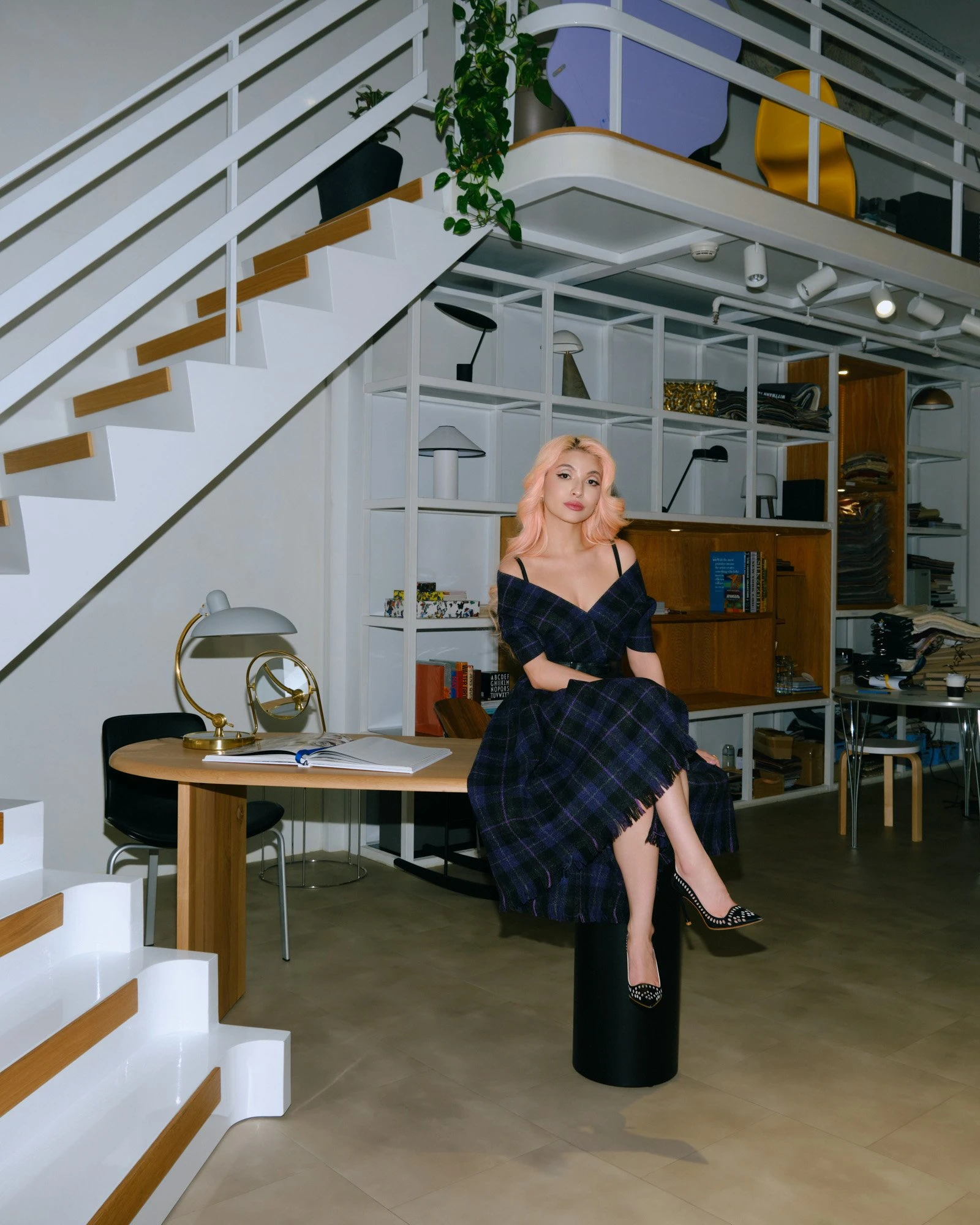 Мика Барнидің таңғаларлық әлемдері