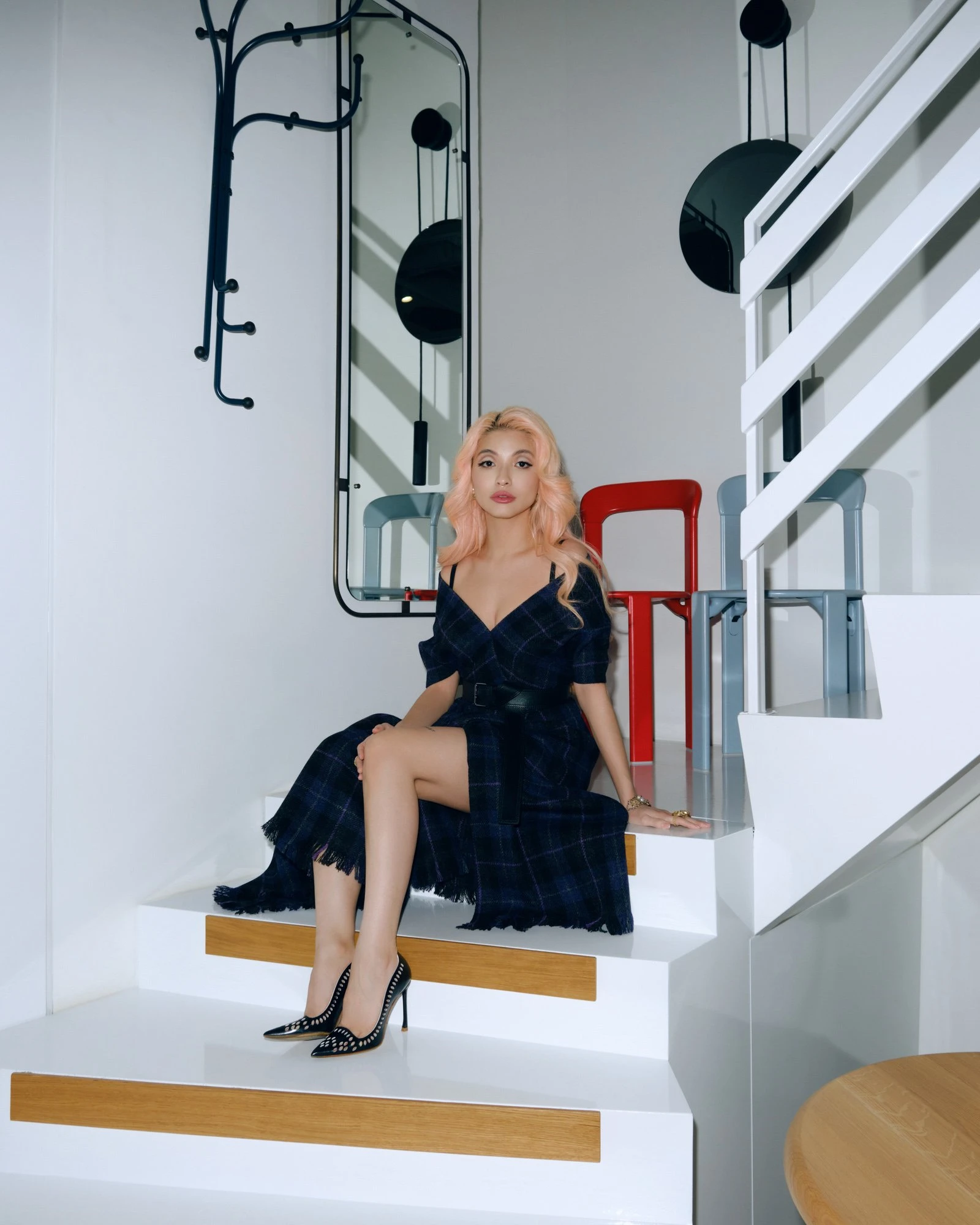 Мика Барнидің таңғаларлық әлемдері