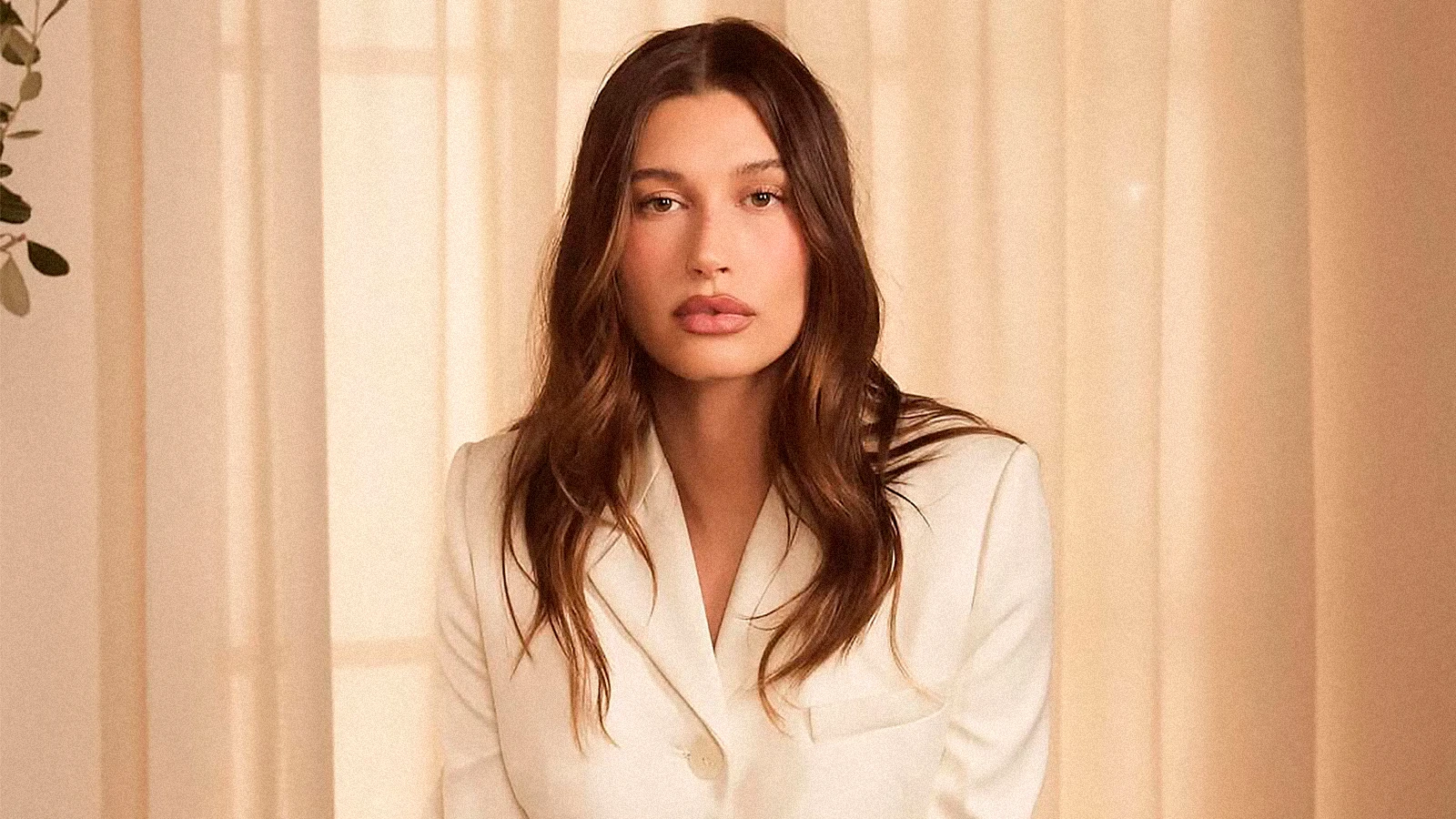 Instagram @haileybieber