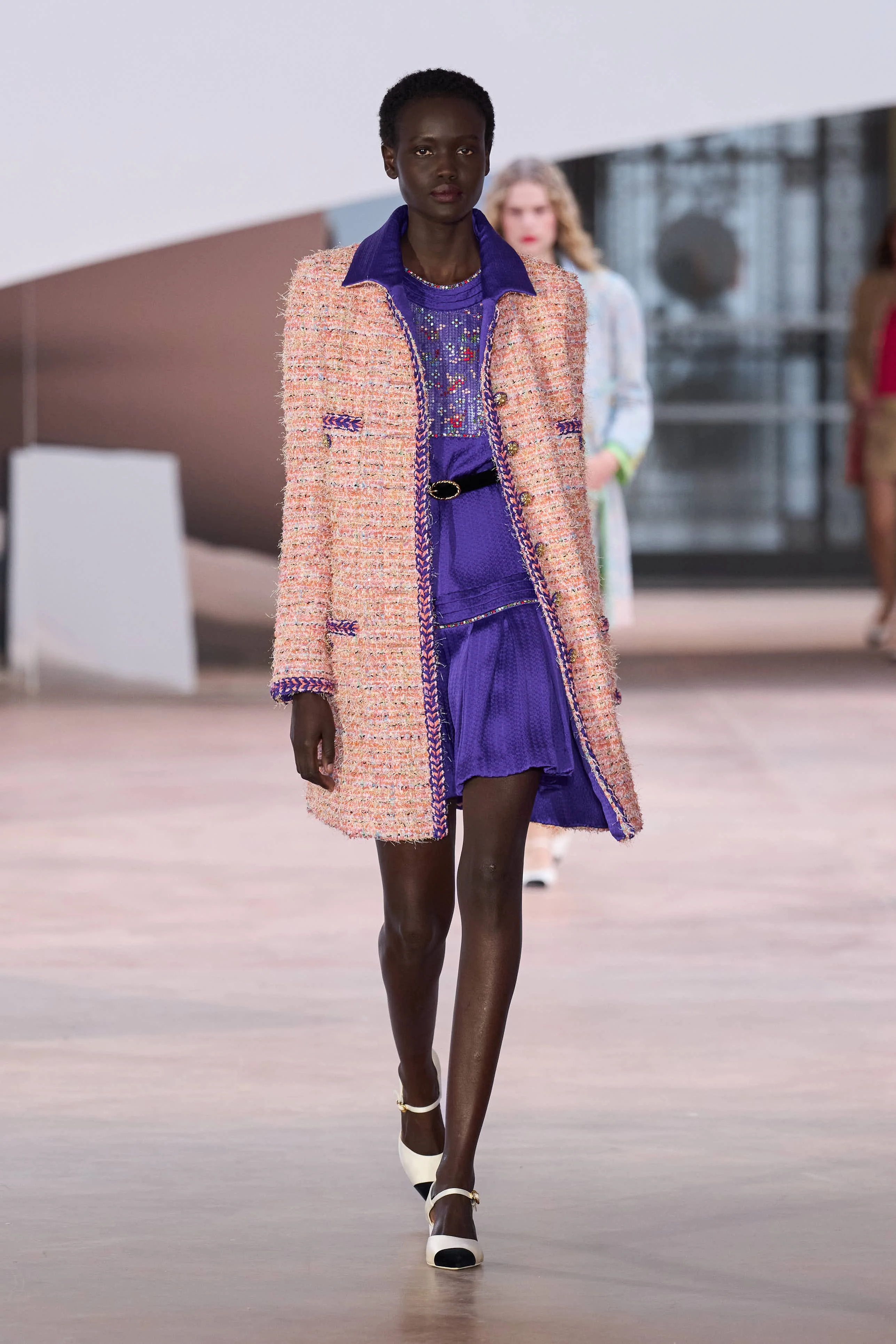 110 лет высокой моды: кутюрная коллекция Chanel весна 2025