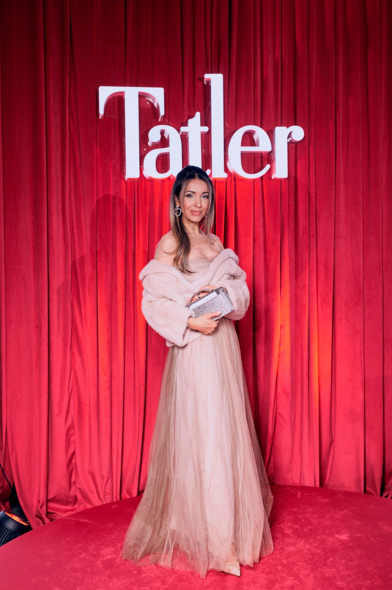 Александра Бекишева Dior көйлегінде | Фотосуретші: Slozhnomarya  