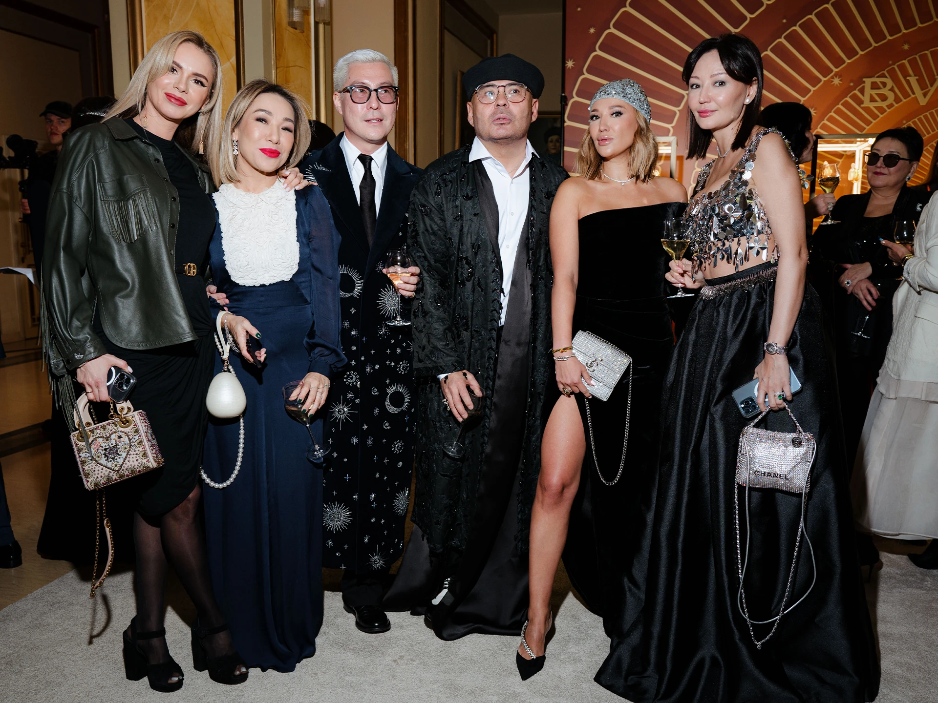 Девять светских кланов Алматы