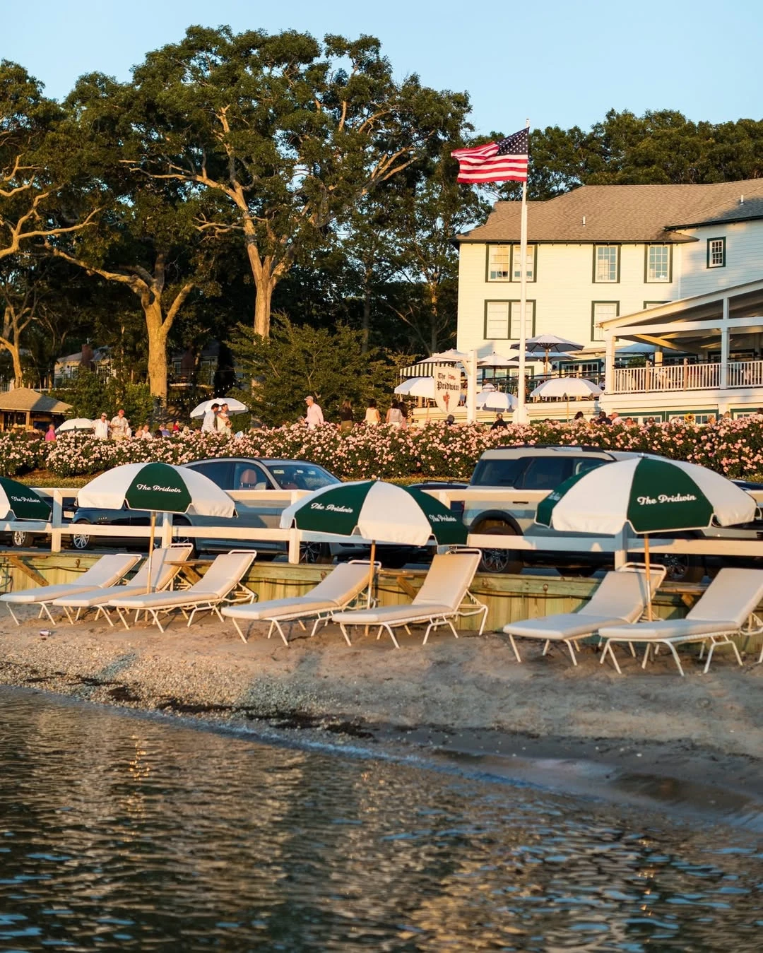 Sporty & Rich-тің алғашқы маусымдық резиденциясы