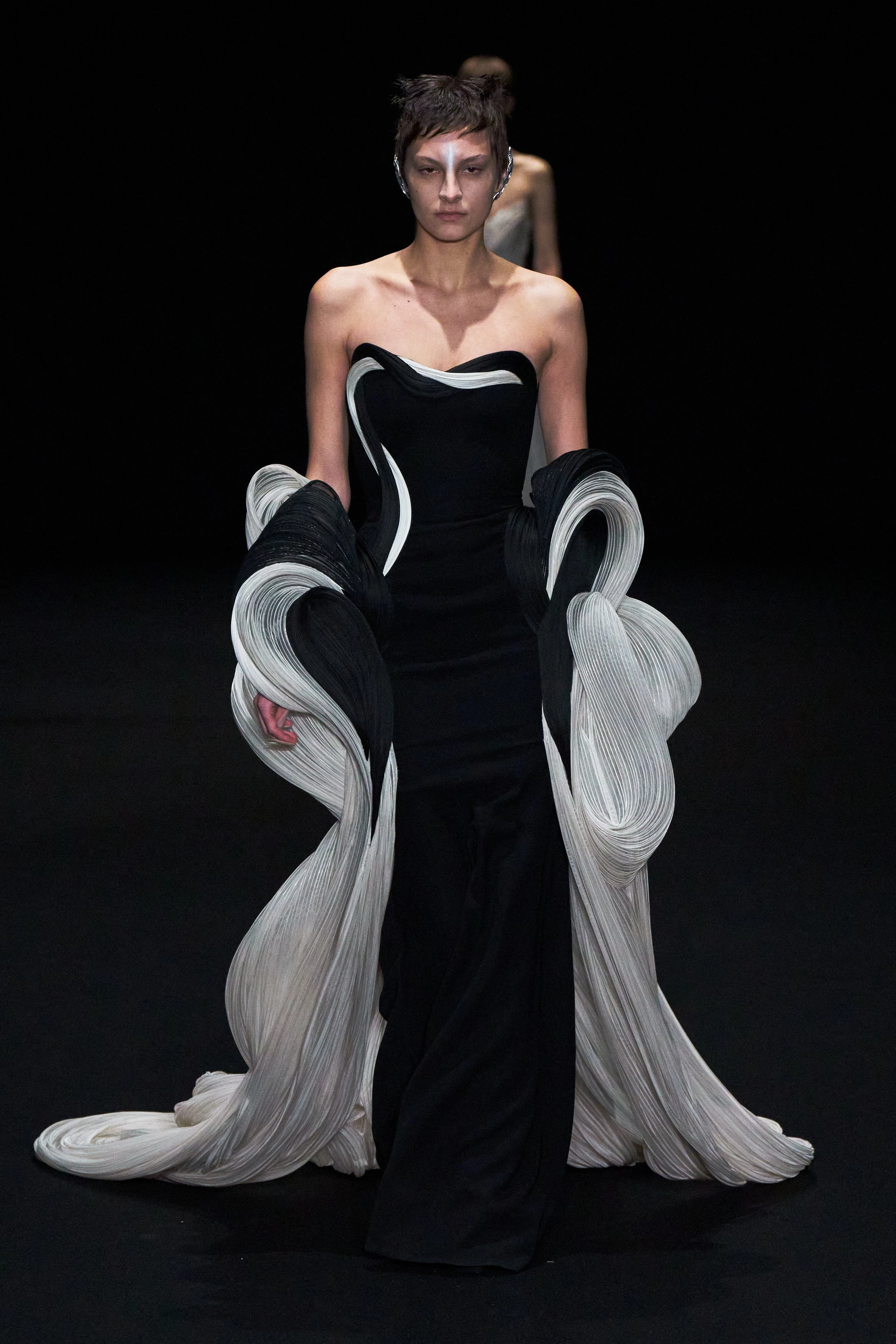 Как прошел третий день Недели высокой моды в Париже