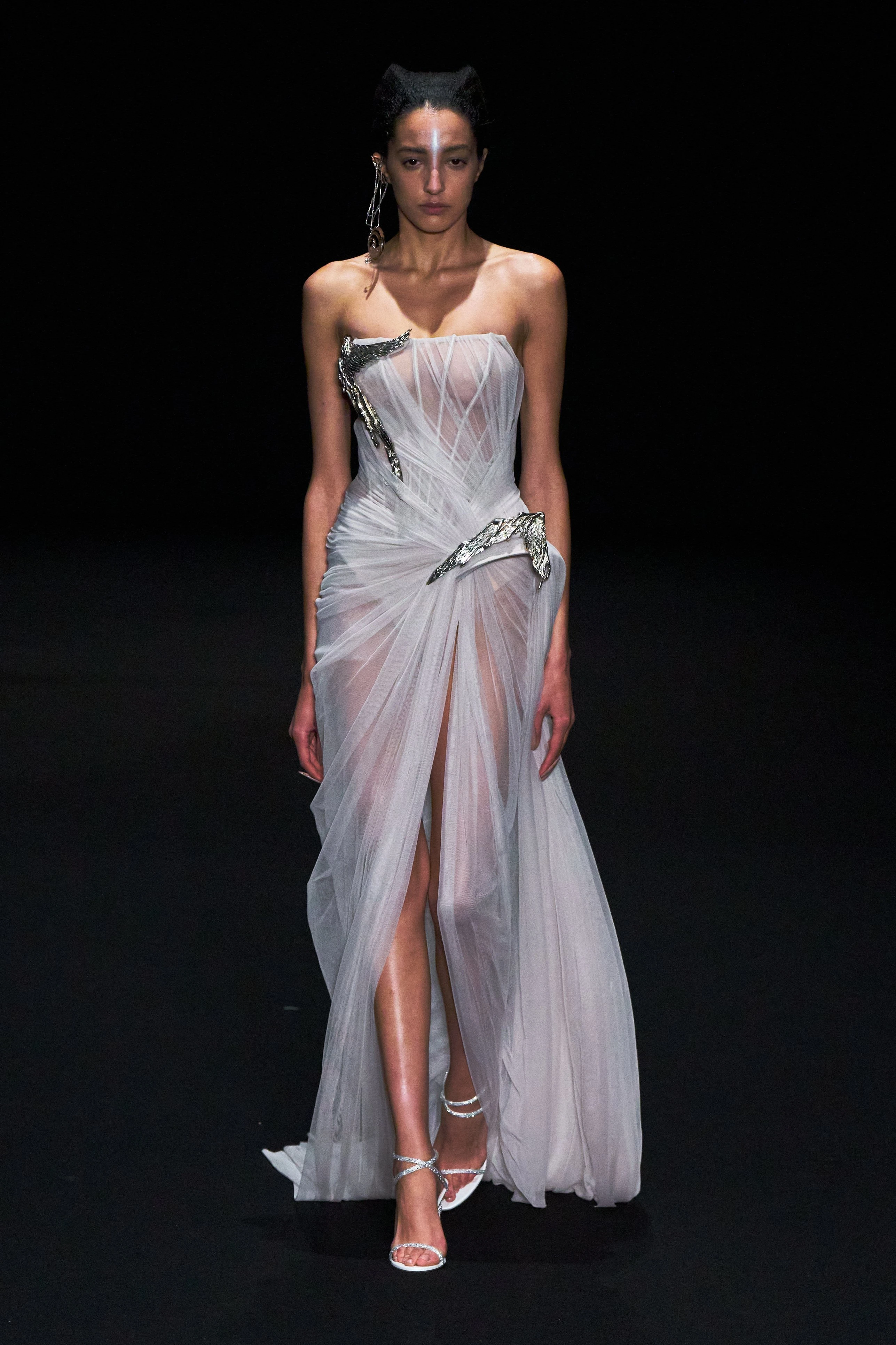 Как прошел третий день Недели высокой моды в Париже