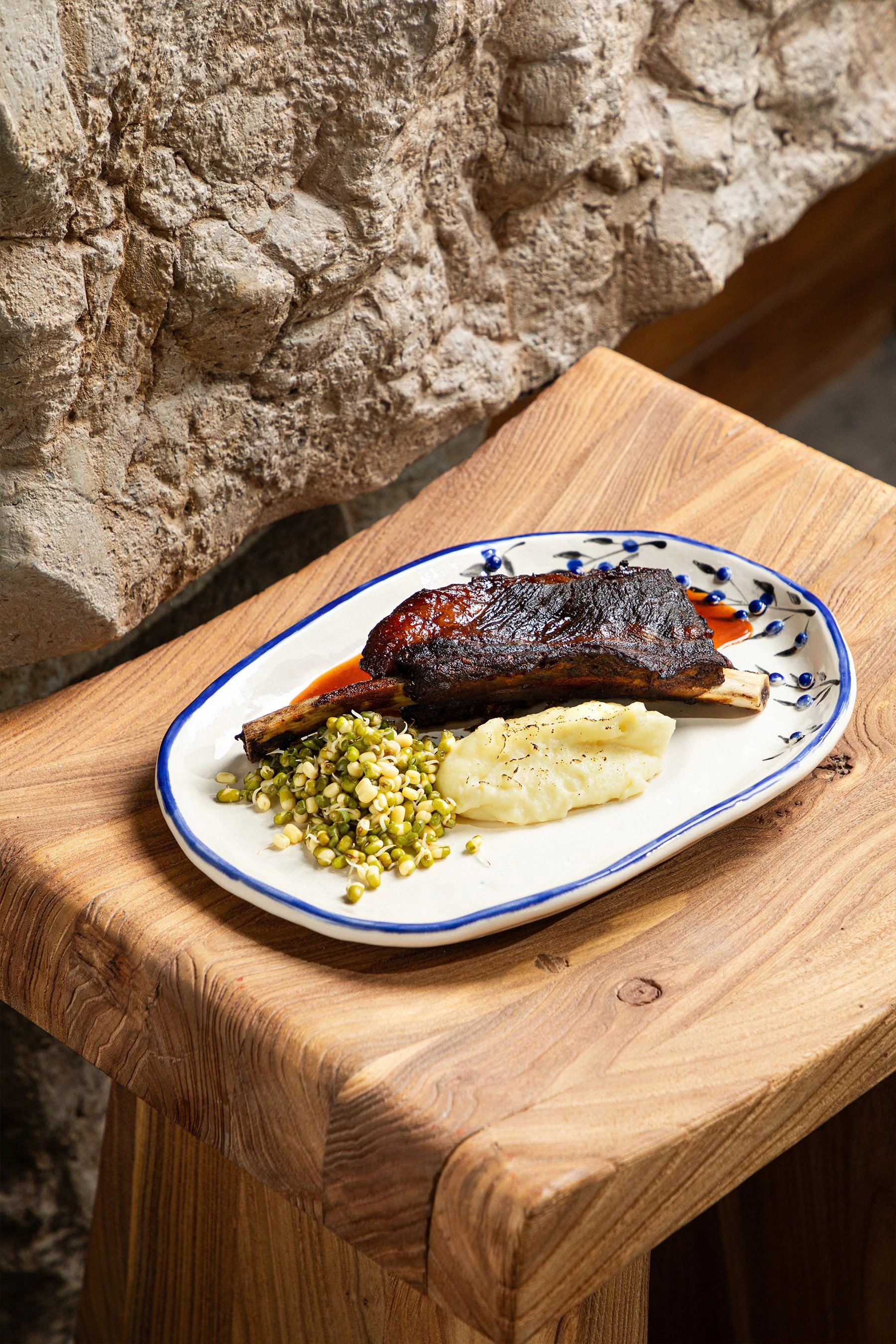 Yurta Boutique Hotel & Restaurant