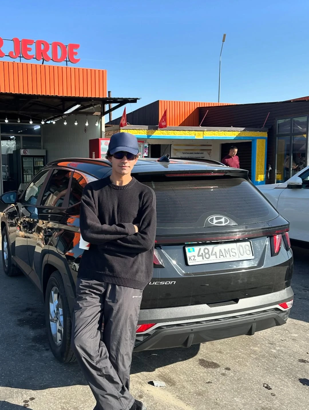 Али Фарук | Instagram / @ali.farooqui23