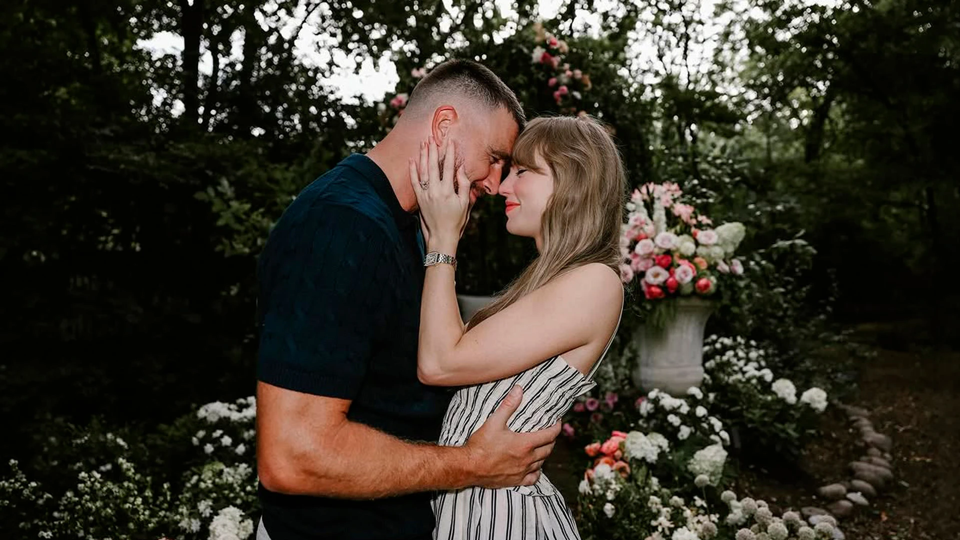 Трэвис Келси и Тейлор Свифт | Instagram Taylor Swift