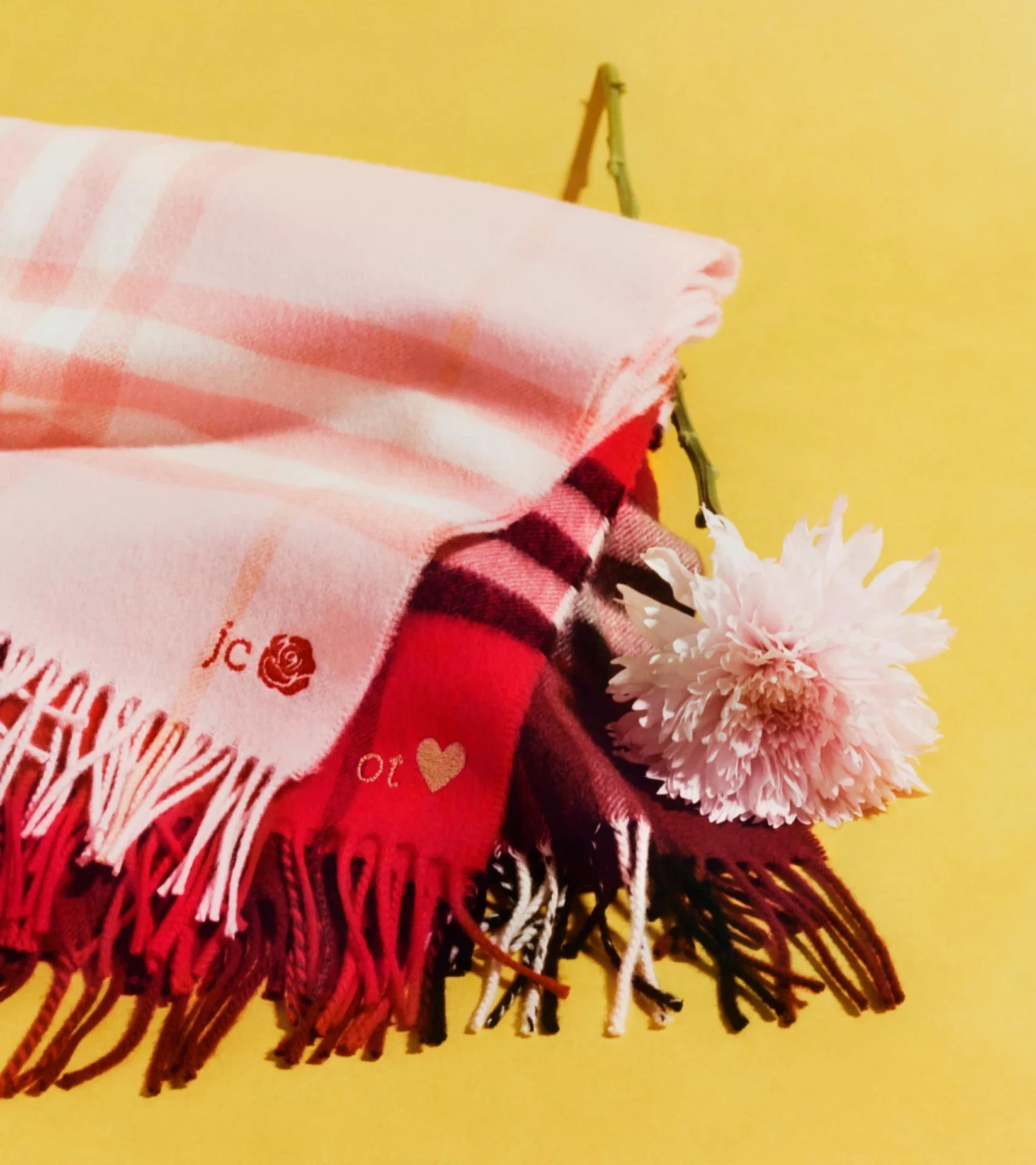 Официальный сайт Burberry