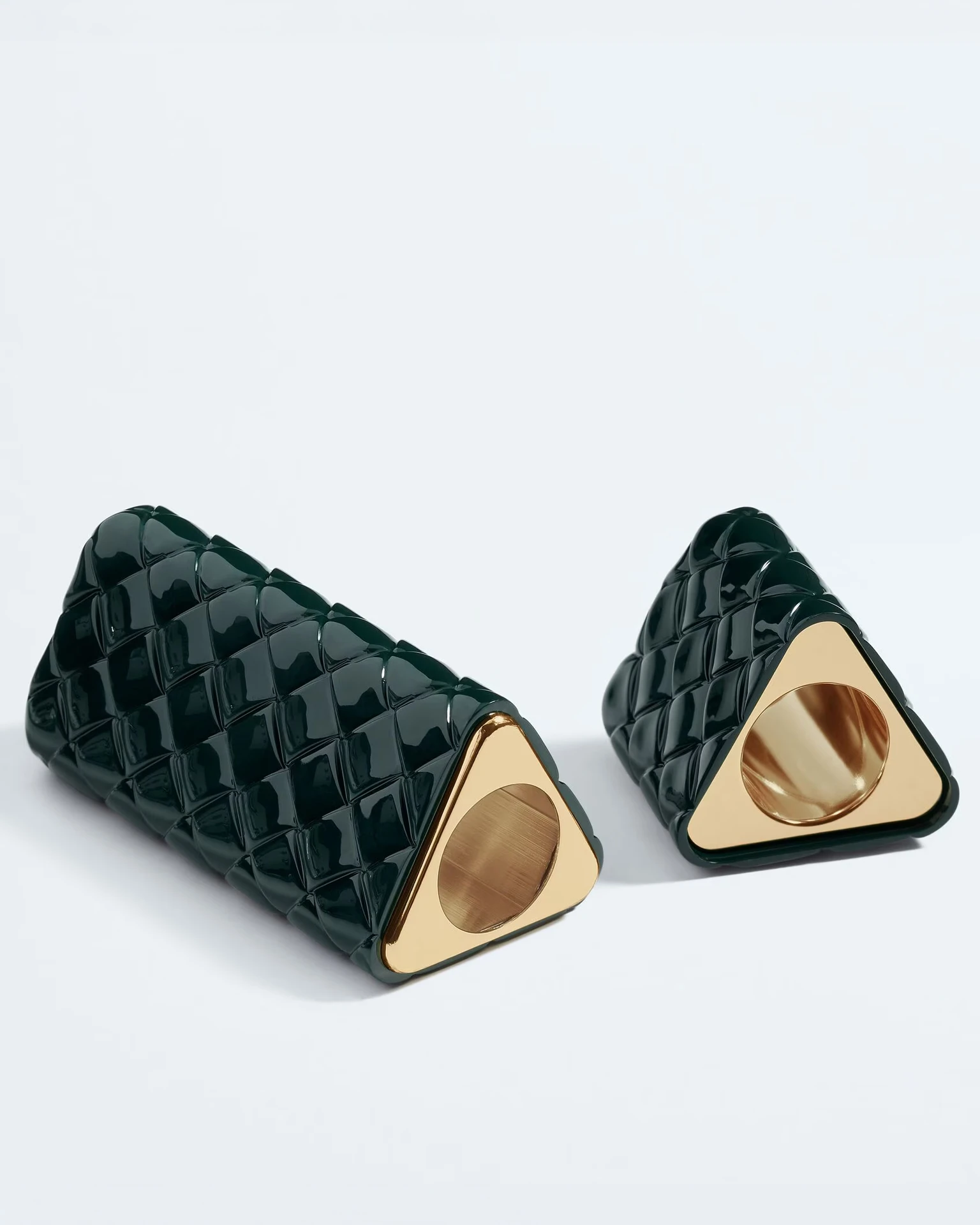 Официальный сайт Bottega Veneta