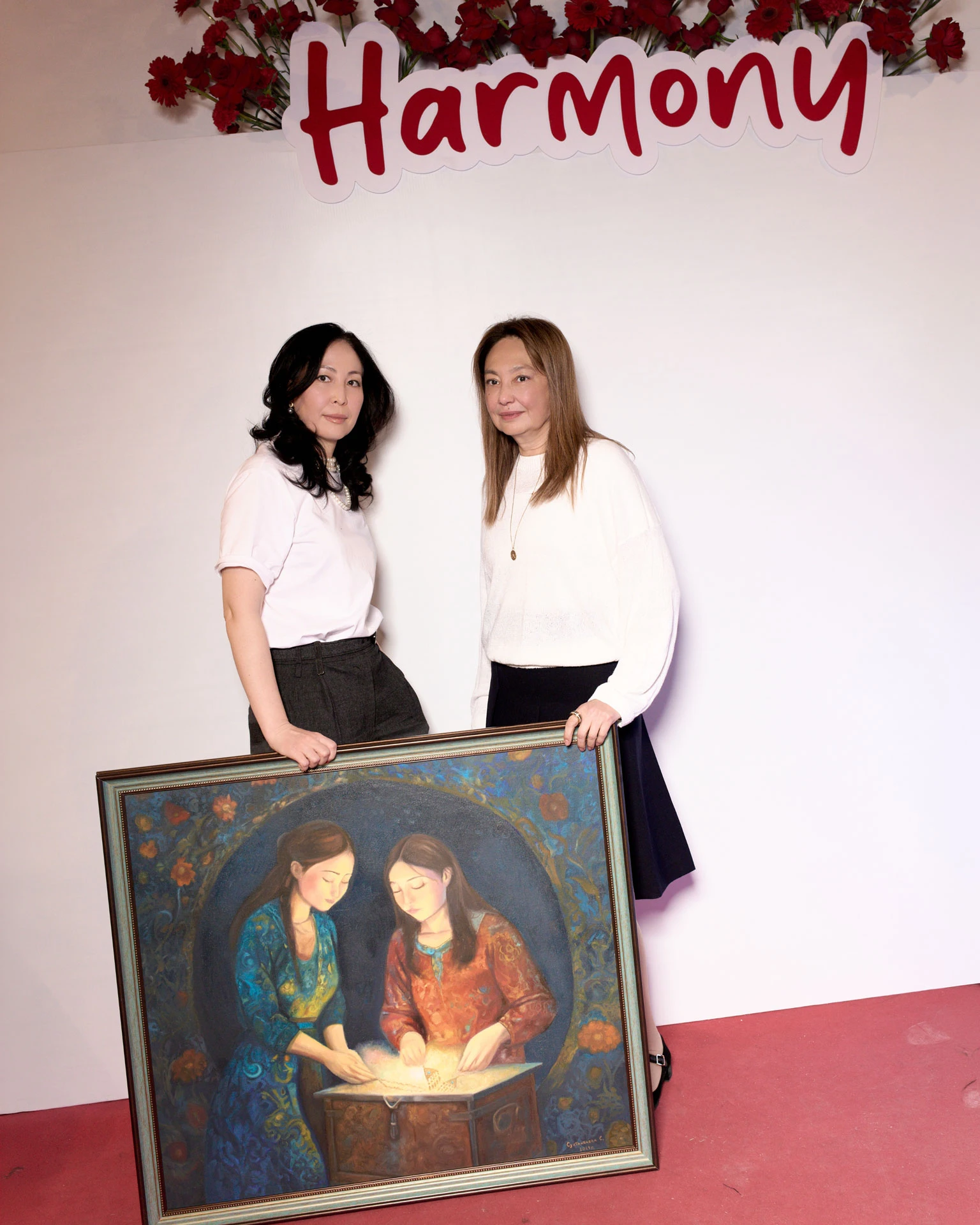 Алина Жан и Айман Тунгушбаева | Архив пресс-служб