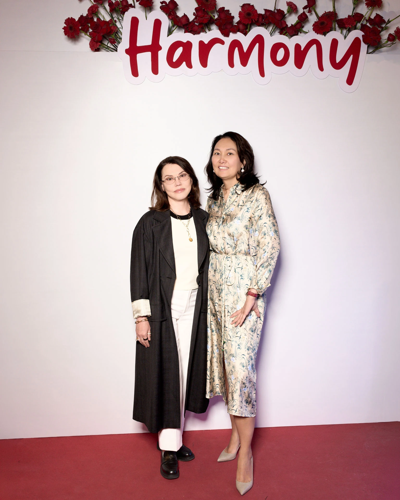 Елена Кривцова и Жания Курманова | Архив пресс-служб