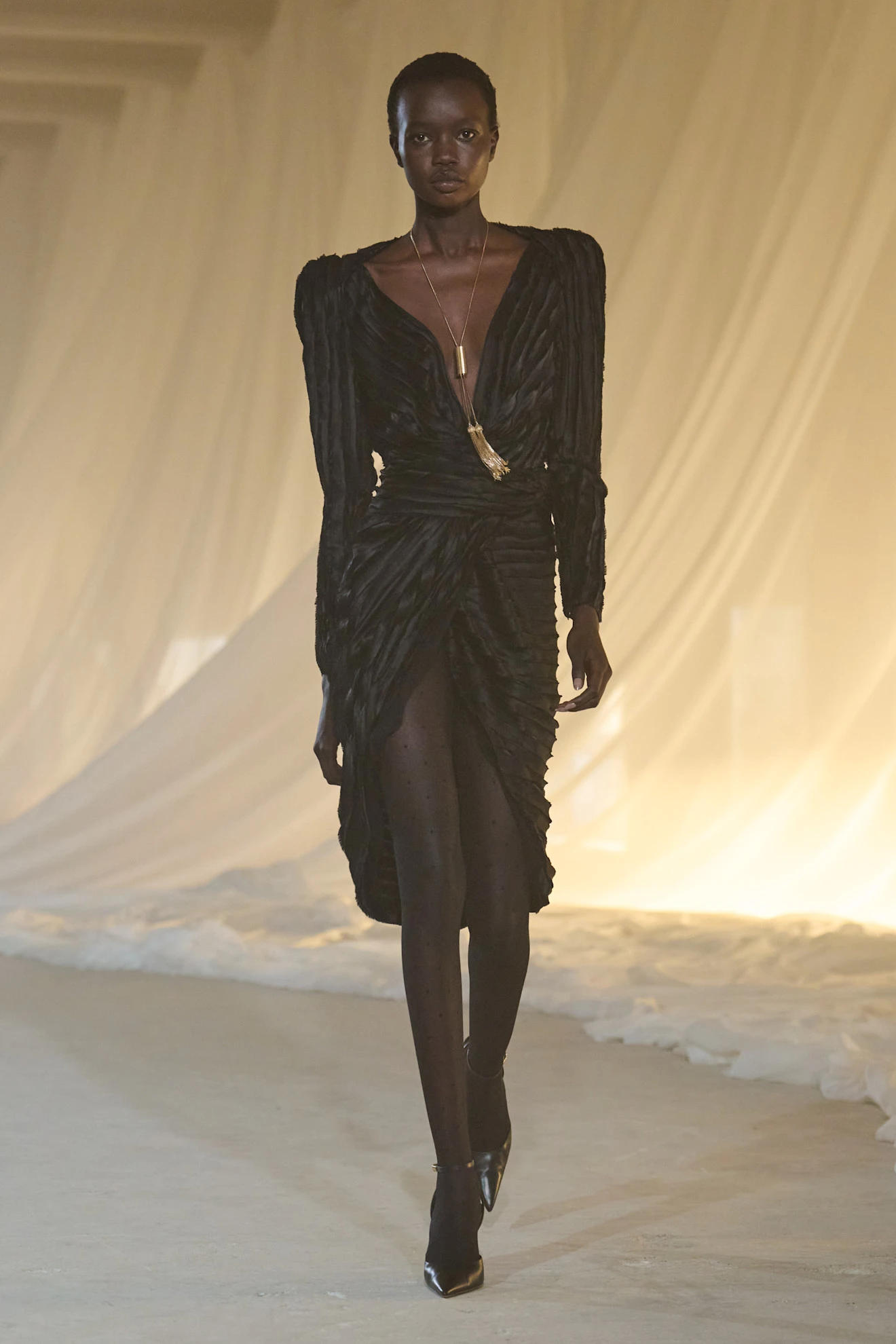 Показ Balmain осень-зима 2026 | Spotlight