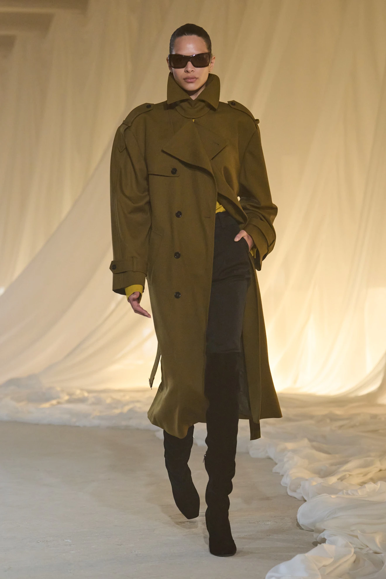 Показ Balmain осень-зима 2026 | Spotlight