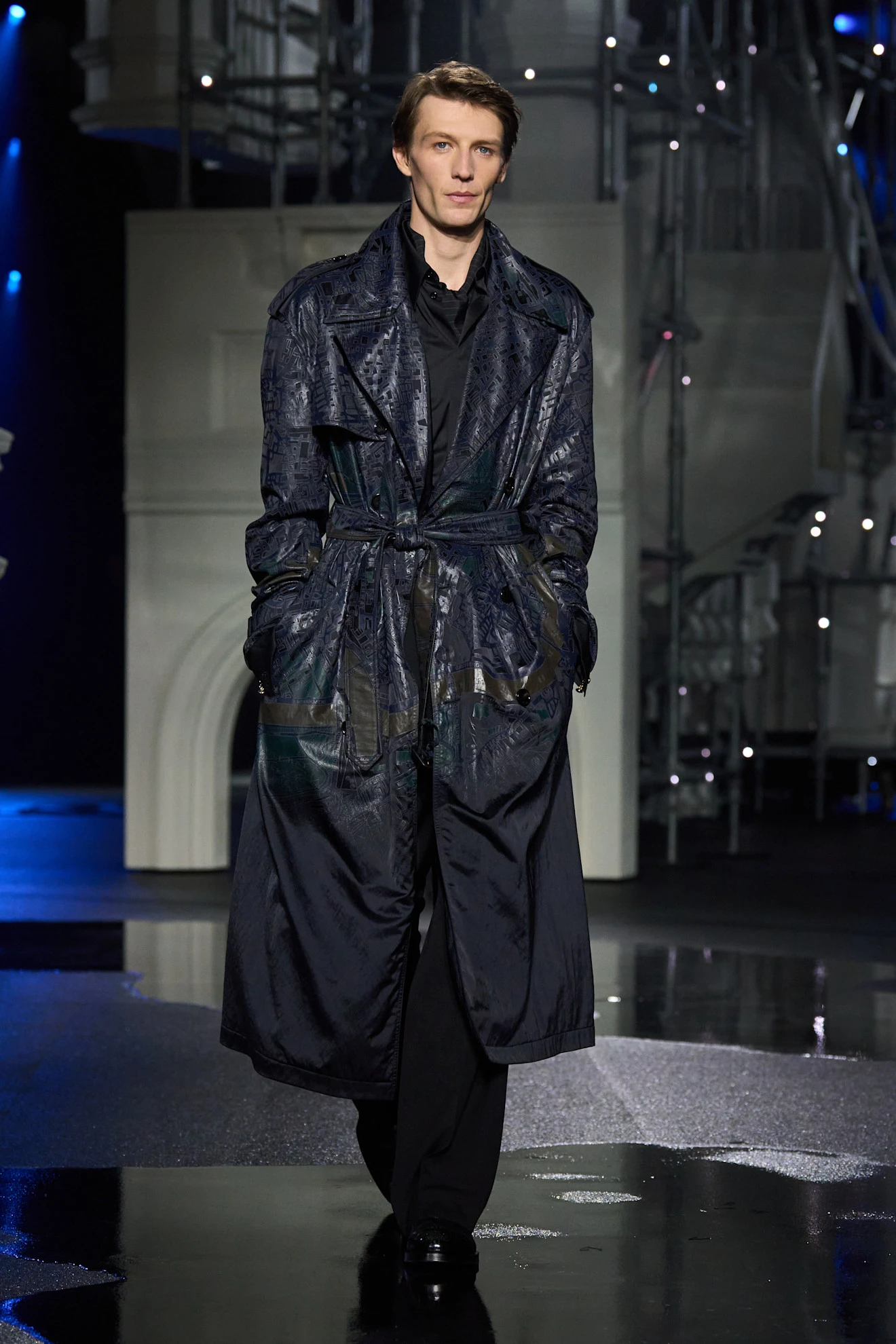 Показ Burberry осень-зима 2026 | Spotlight