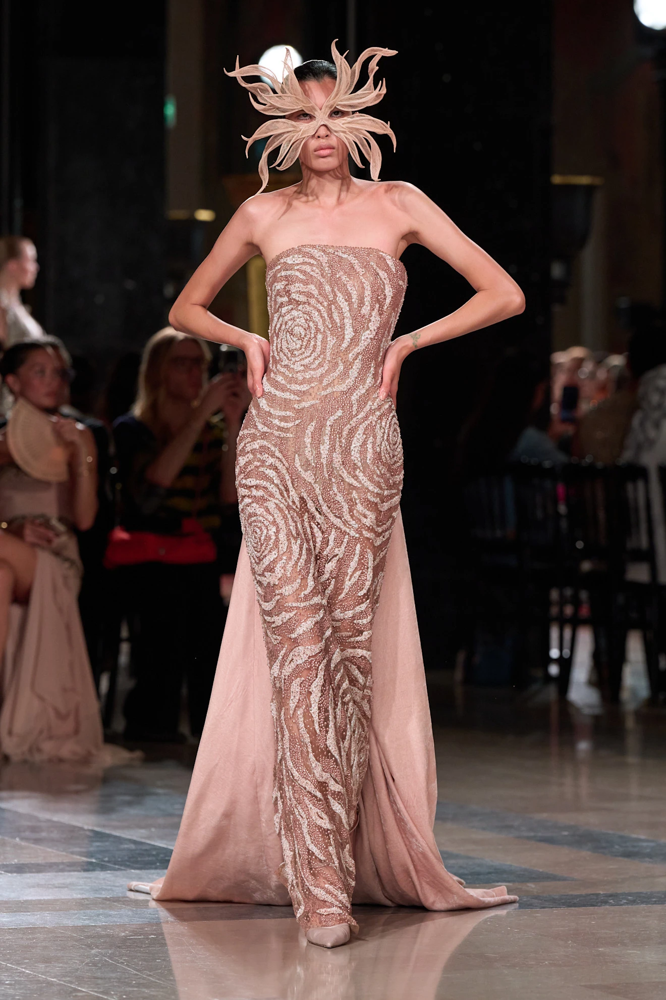 Elie Saab | Показ Haute Couture осень-зима 2026 | Spotlight