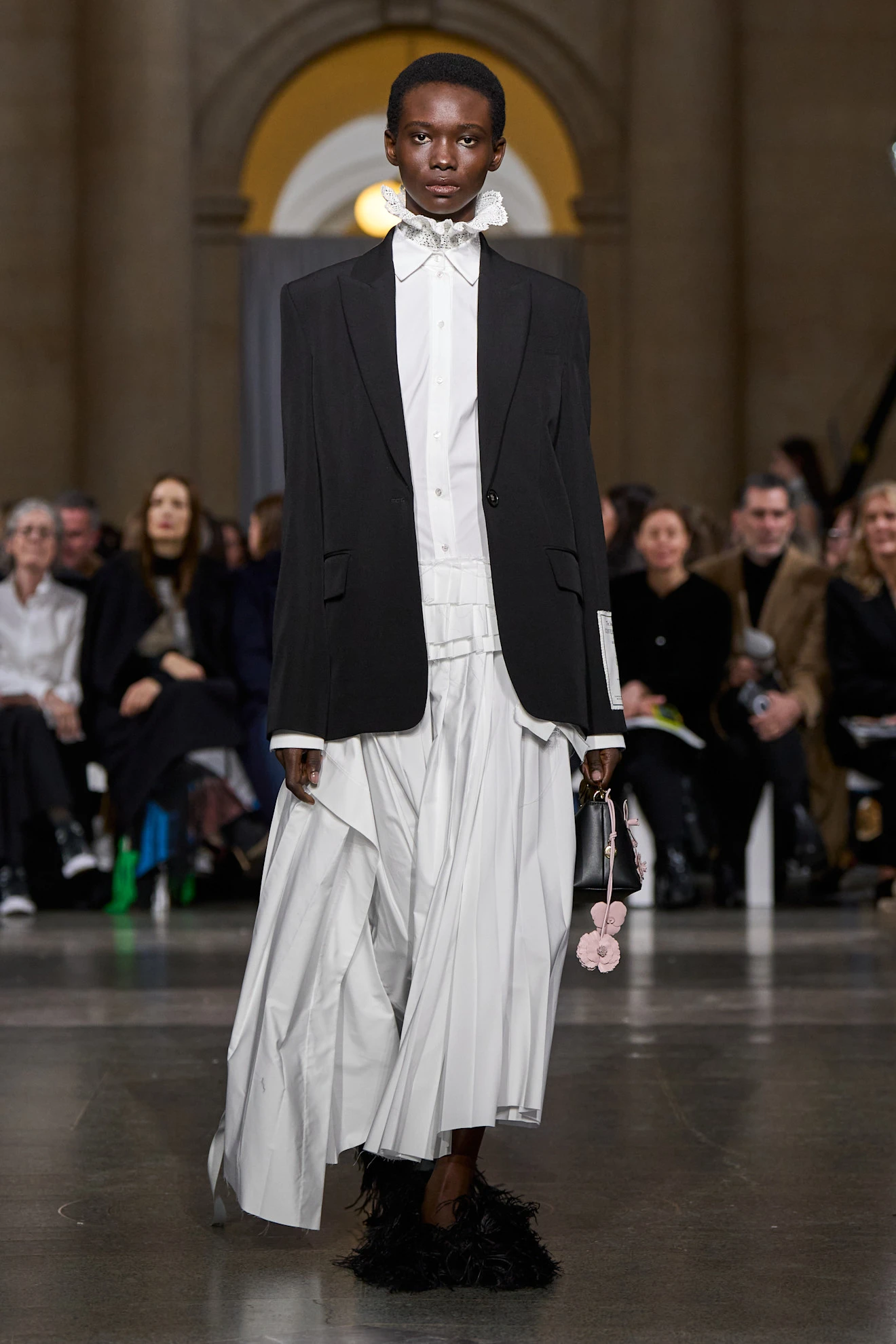 Показ Erdem осень-зима 2026 | Spotlight