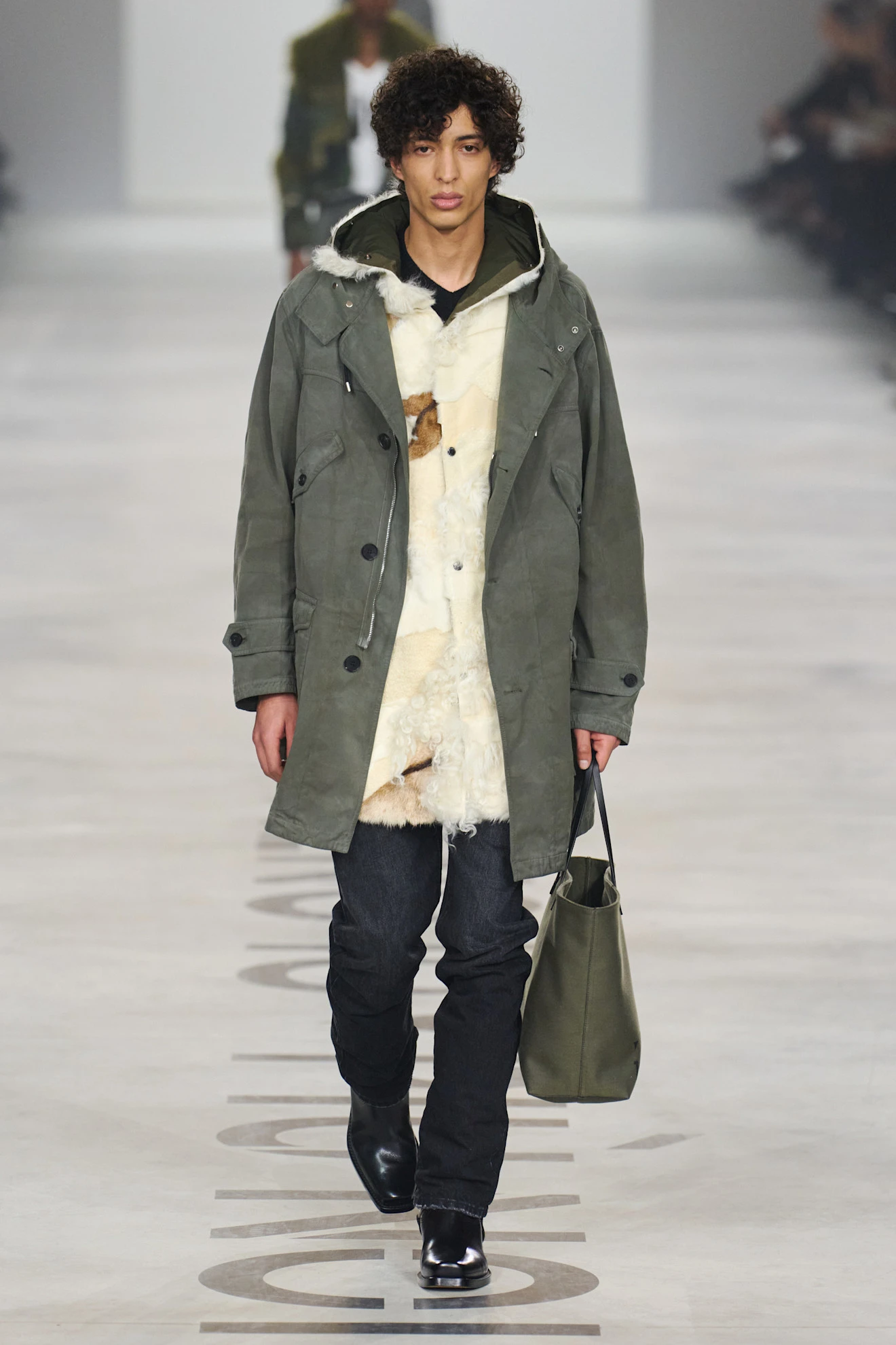 Показ Fendi осень-зима 2026 | Spotlight