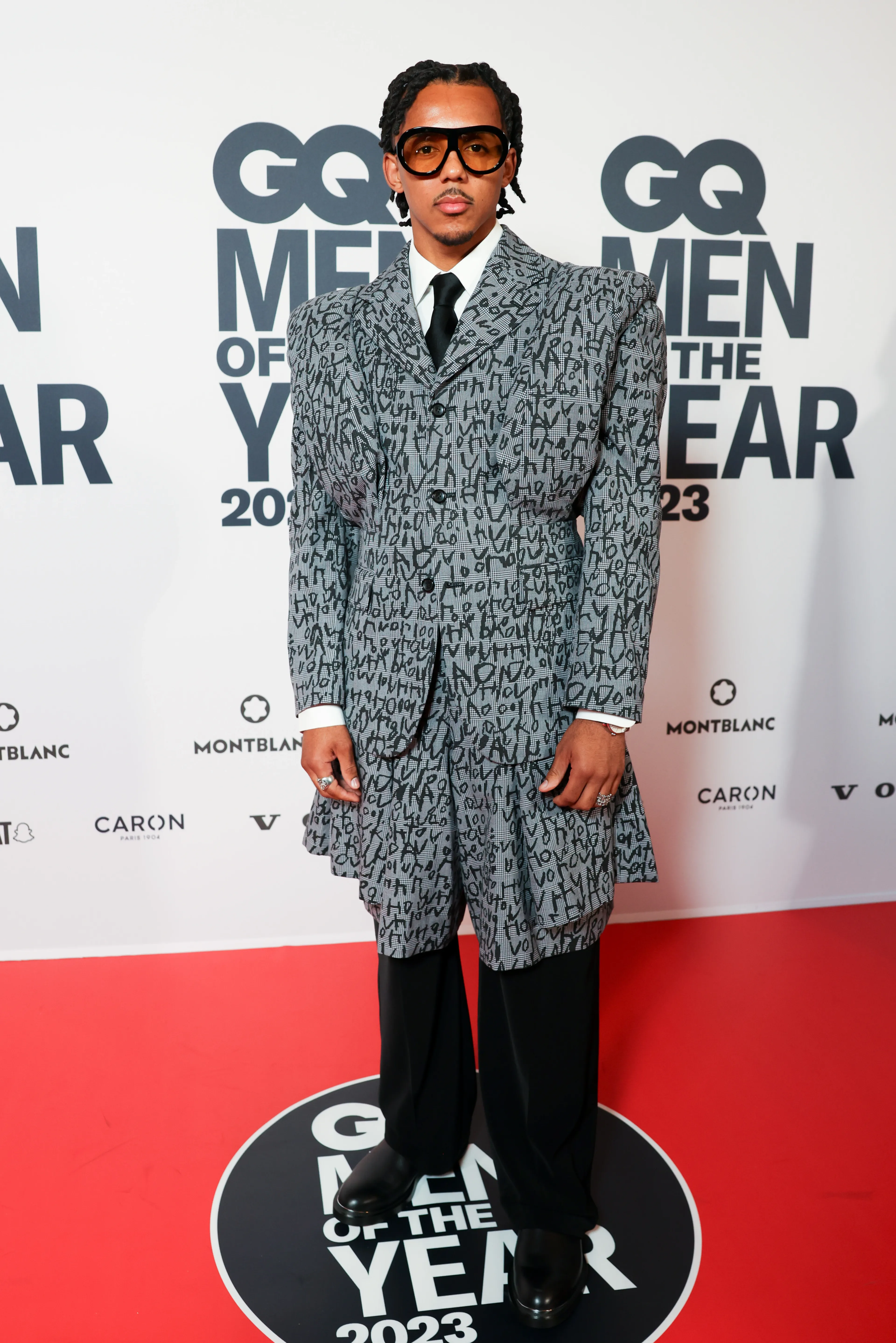 Жюль Кунде на церемонии вручения премии GQ Men of the Year Awards 2023 в отеле Shangri La 30 ноября 2023 года в Париже, Франция| Pierre Suu / Getty Images