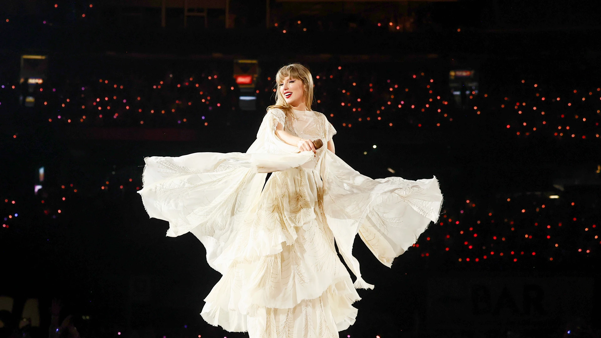 В мире глянцевых див, певица построила карьеру, не потеряв открытости | Getty Images