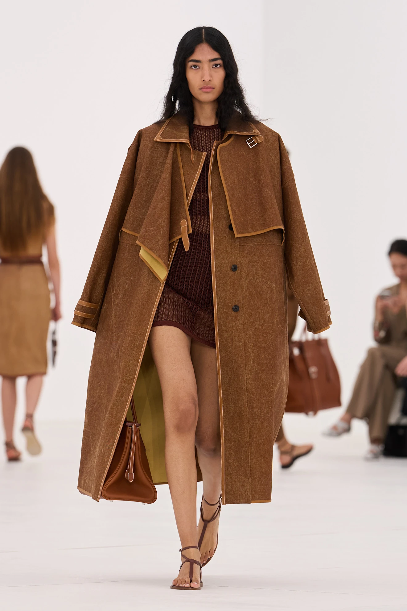 Показ Hermès весна-лето 2027 | Spotlight