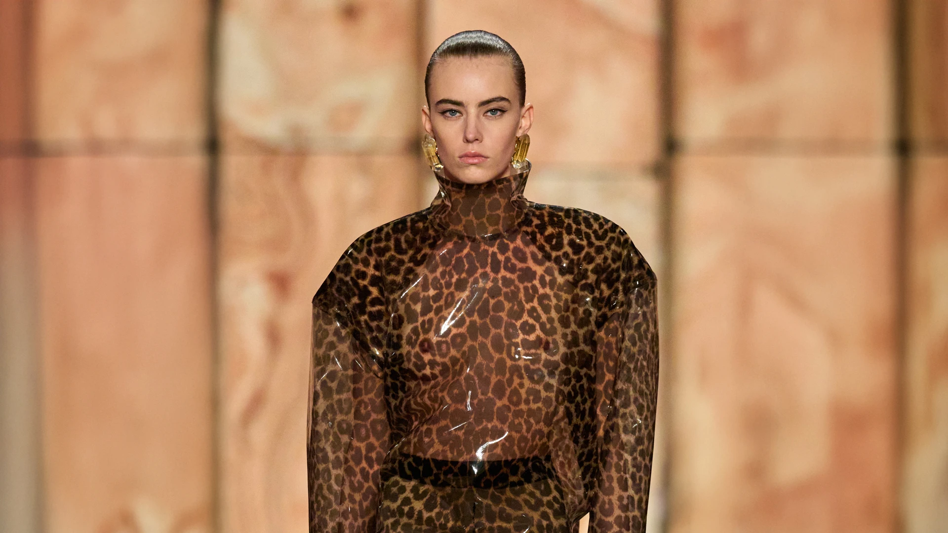 Saint Laurent, күз-қыс 2025 | Баспасөз қызметінің мұрағаты