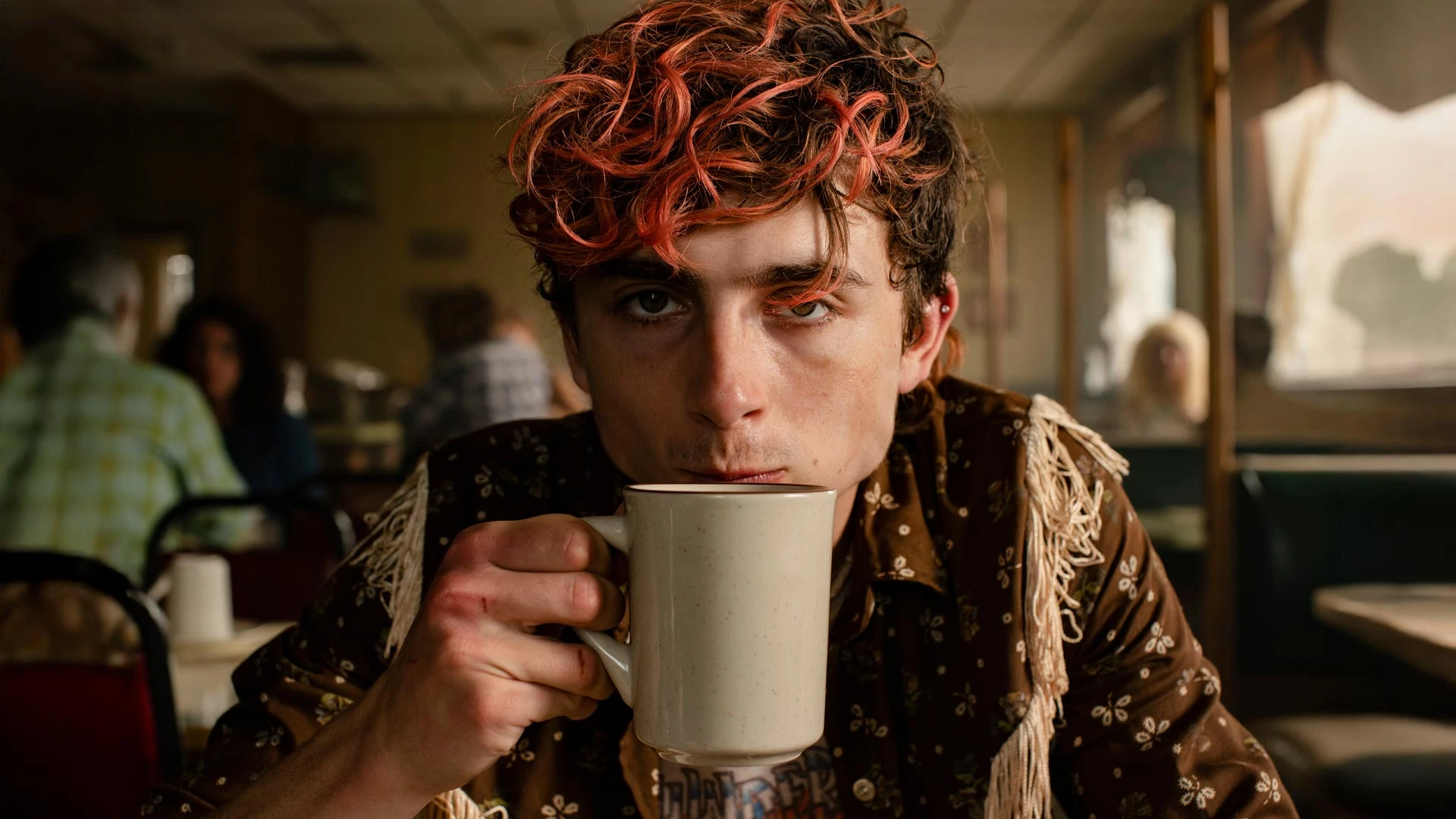 Тимоти Шаламе | «Целиком и полностью» | IMDb