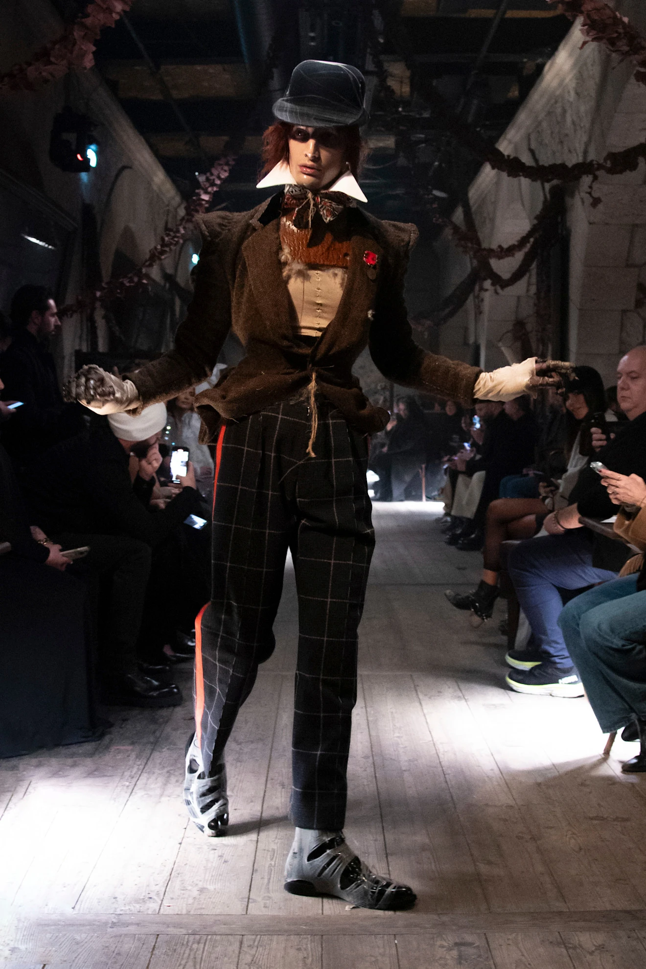 Показ Maison Margiela, весна-лето, Haute Couture 2024 | Spotlight