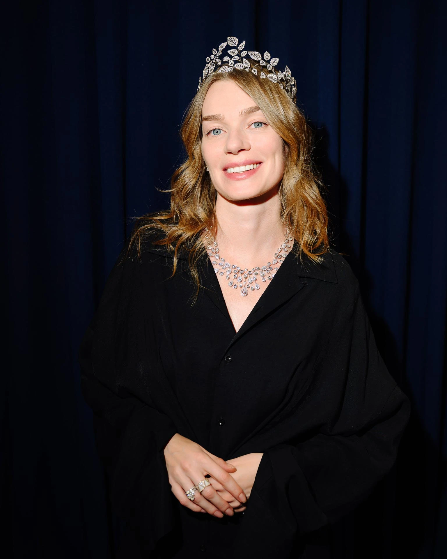 Елена Васильева | Фотографы: Руслан Османханов; Владимир Савельев; Нурлыбек Нурселинов
 