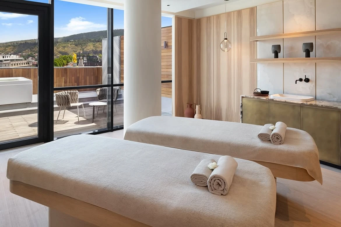 Instagram Paragraph Freedom Square, A Luxury Collection Hotel