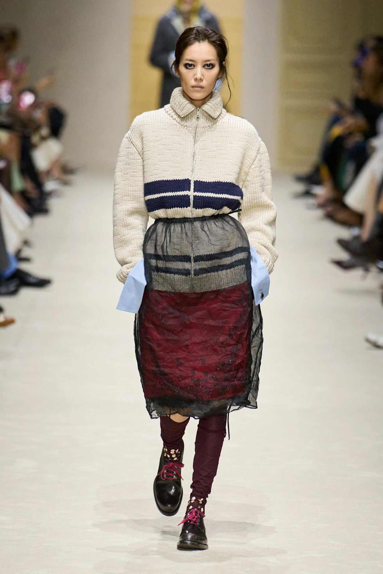 Показ Prada осень-зима 2026 | Spotlight