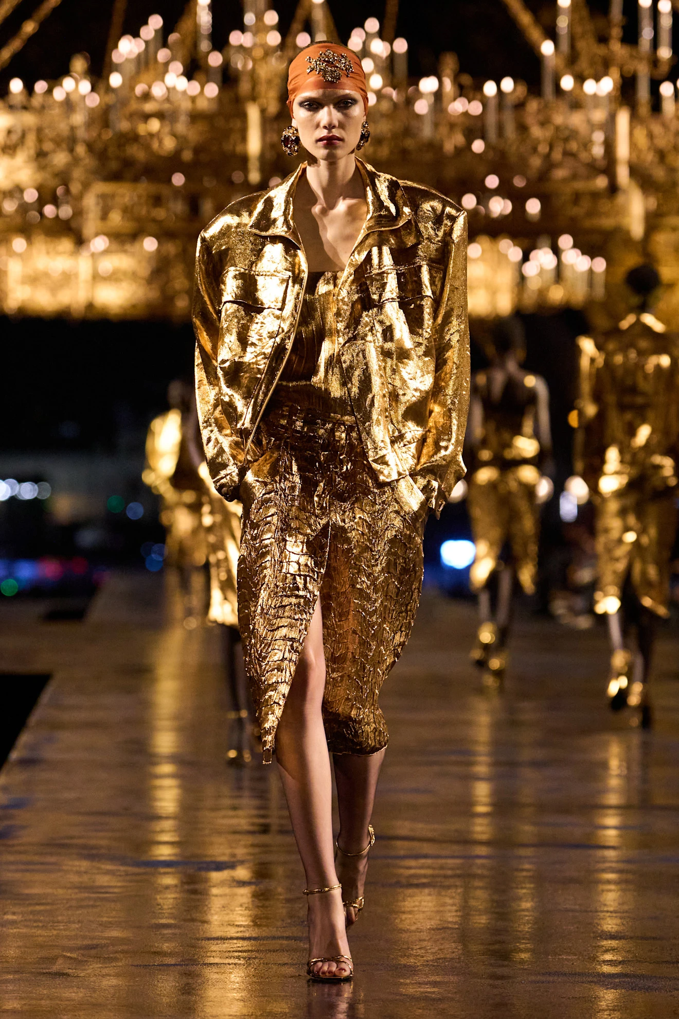 Показ Saint Laurent весна-лето 2027 | Spotlight