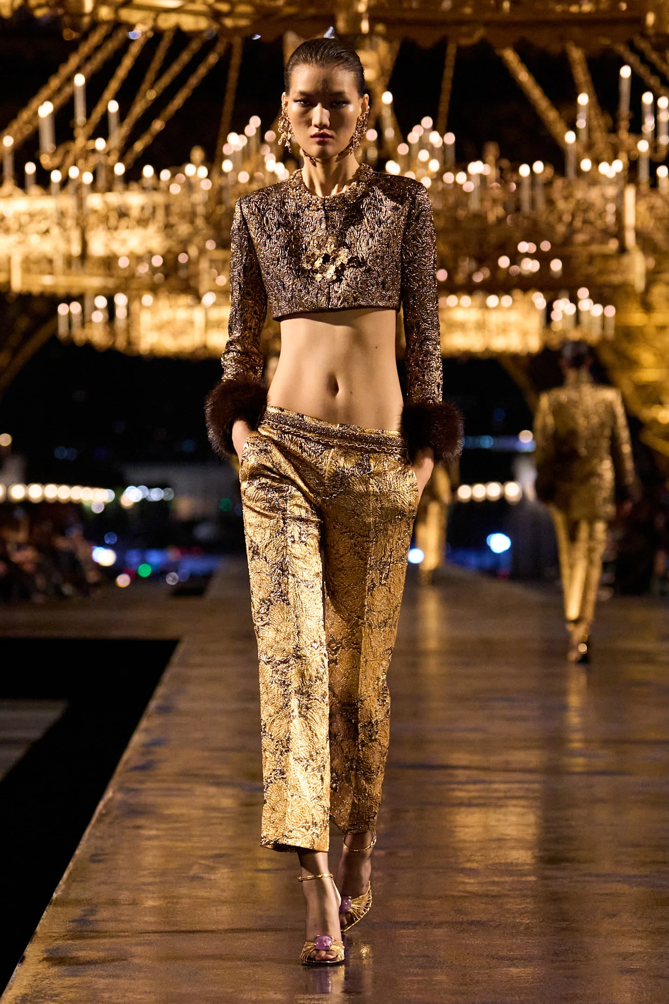 Показ Saint Laurent весна-лето 2027 | Spotlight