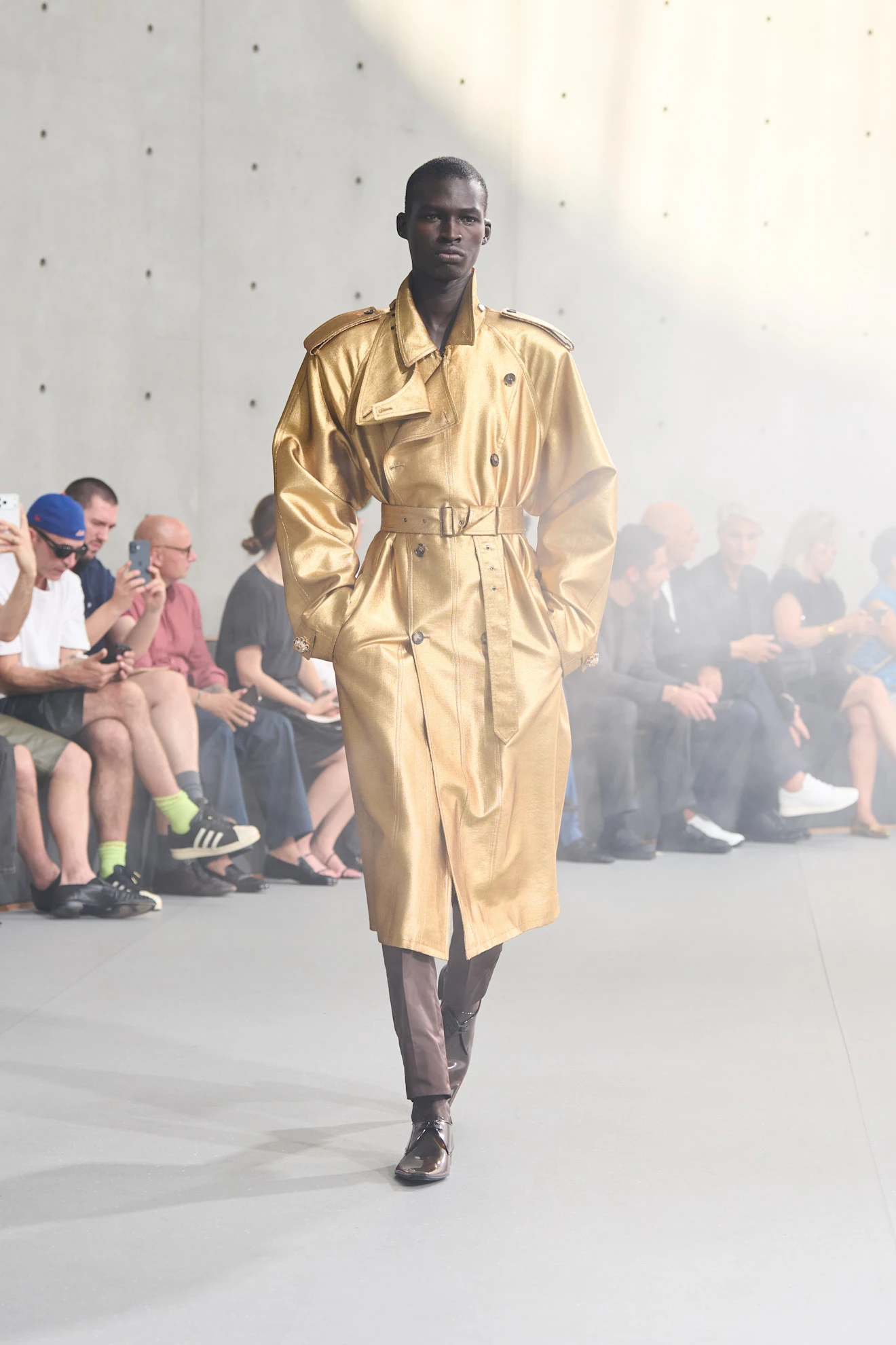 Показ Saint Laurent весна-лето 2027 | Spotlight