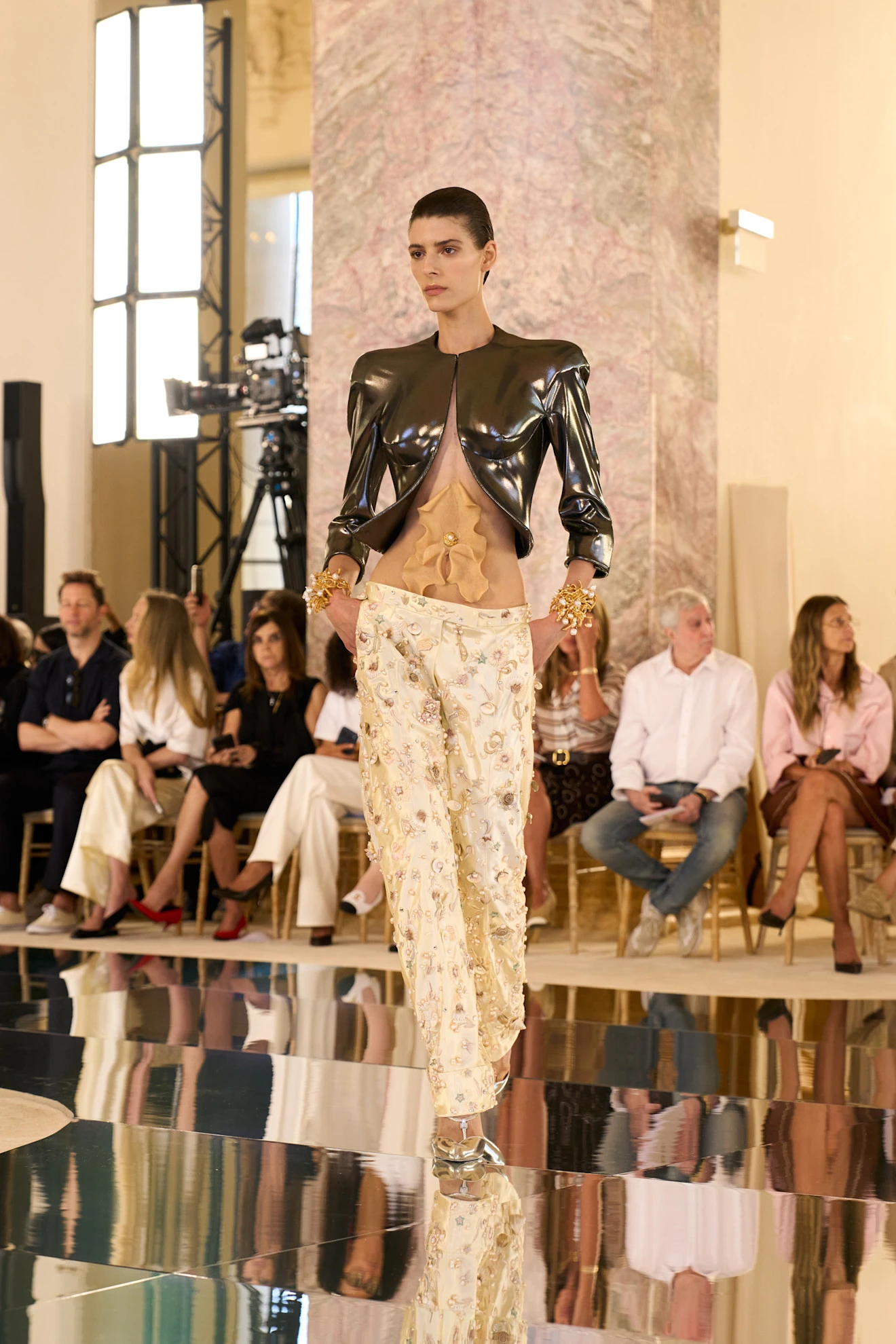 Schiaparelli | Показ Haute Couture осень-зима 2026 | Spotlight