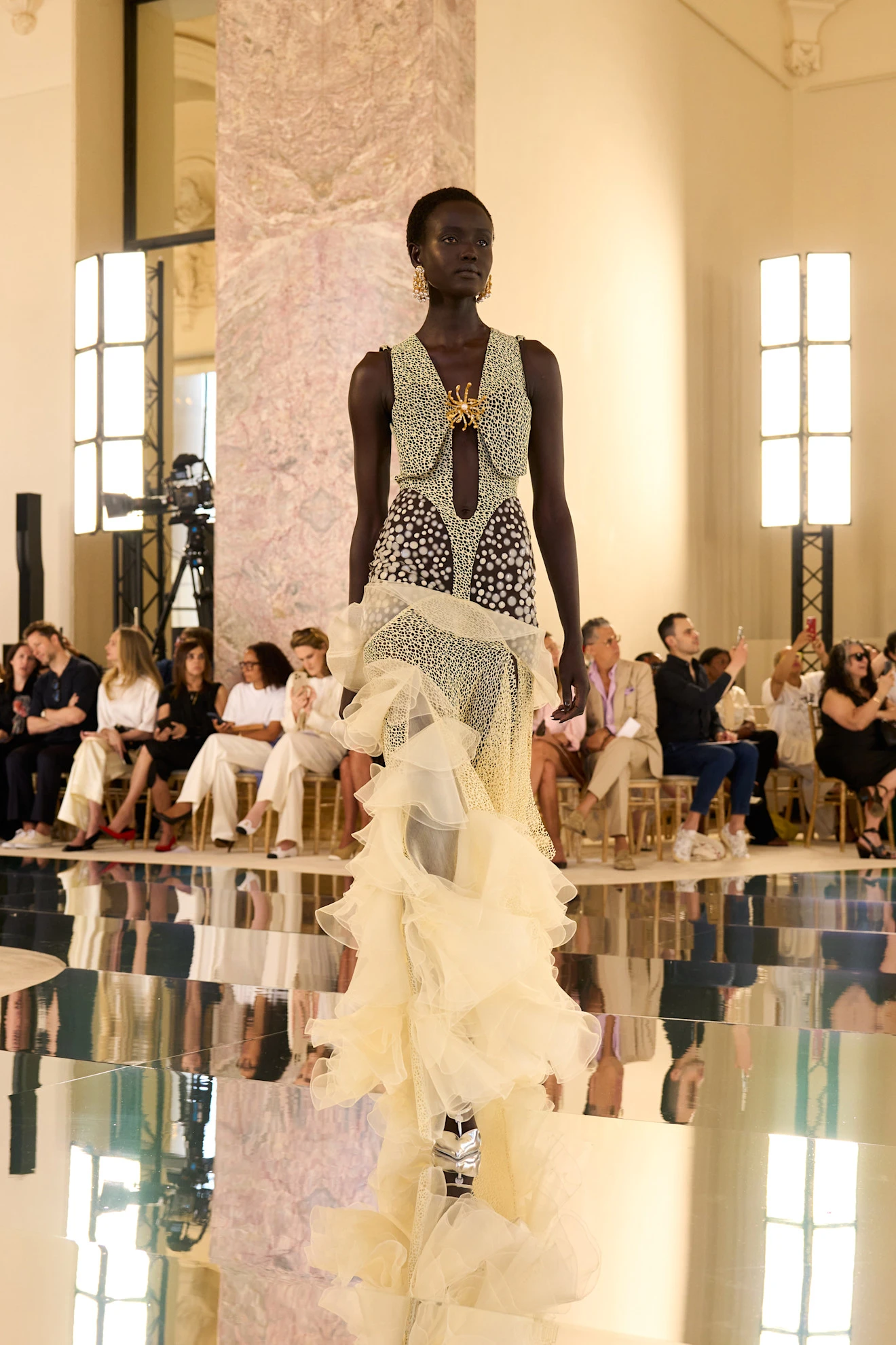 Schiaparelli | Показ Haute Couture осень-зима 2026 | Spotlight