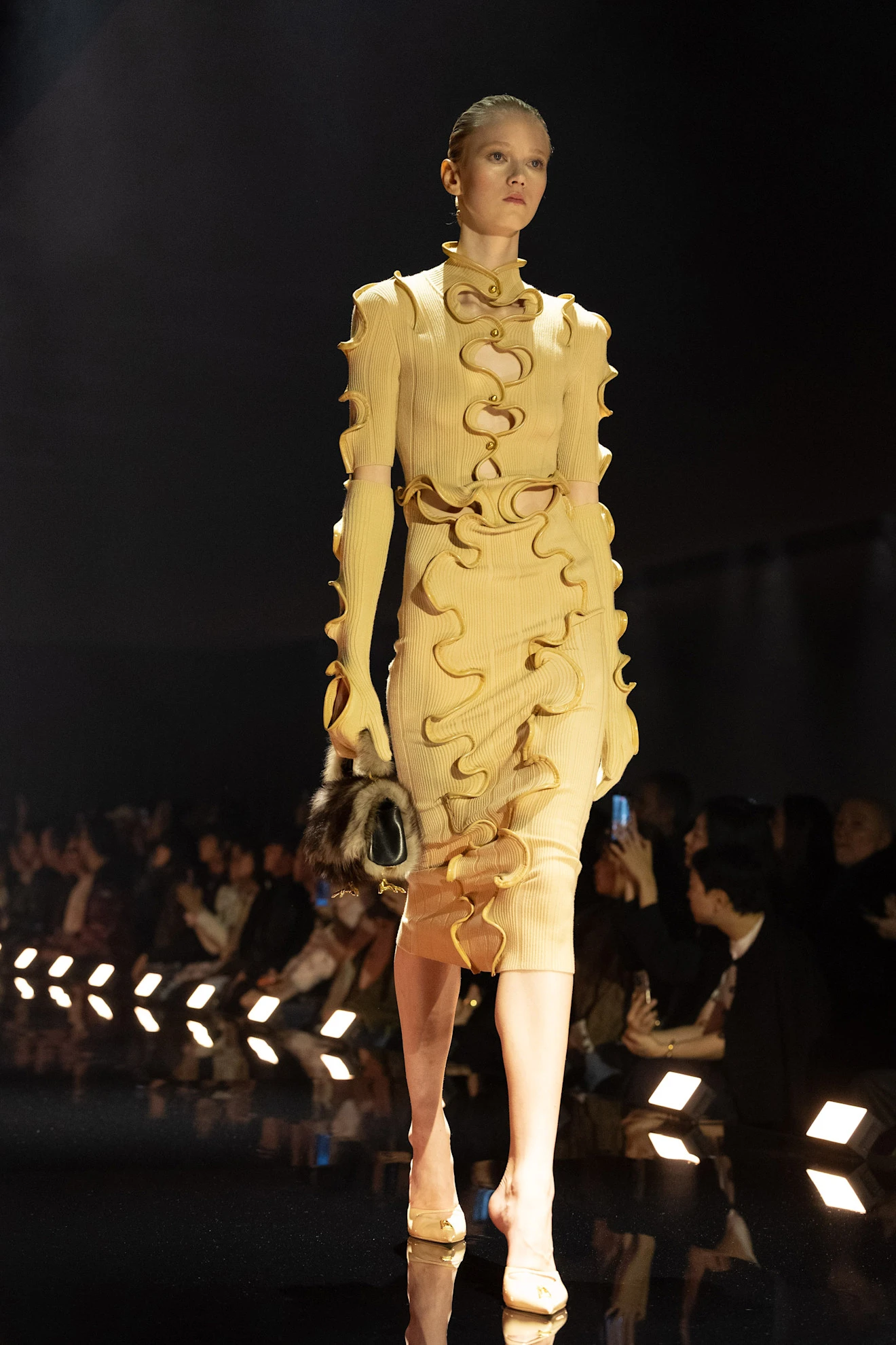 Показ Schiaparelli осень-зима 2026 | Spotlight