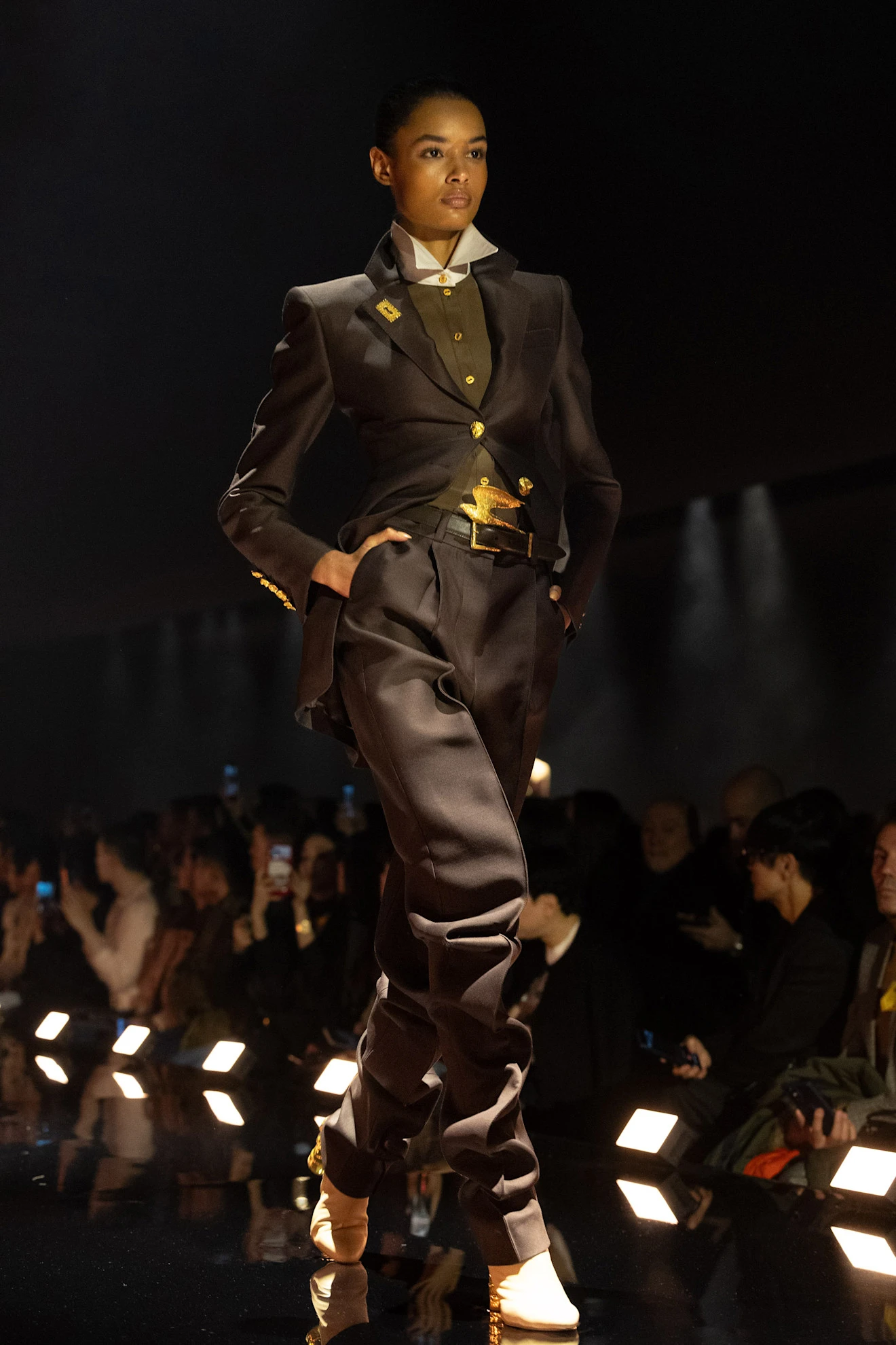 Показ Schiaparelli осень-зима 2026 | Spotlight