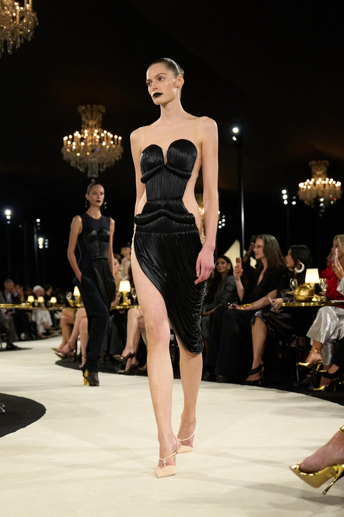 Показ Schiaparelli весна-лето 2027 | Spotlight