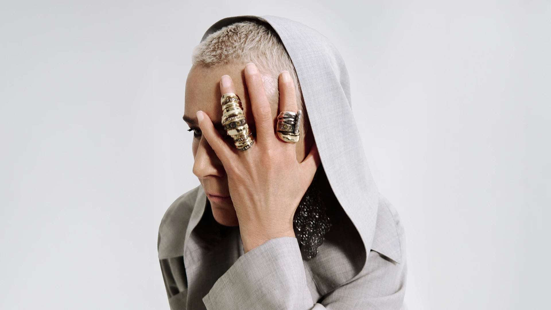 Лилия Рах: «Сұлулық бізді жеңіске жетелеп, батылдыққа бастайды»