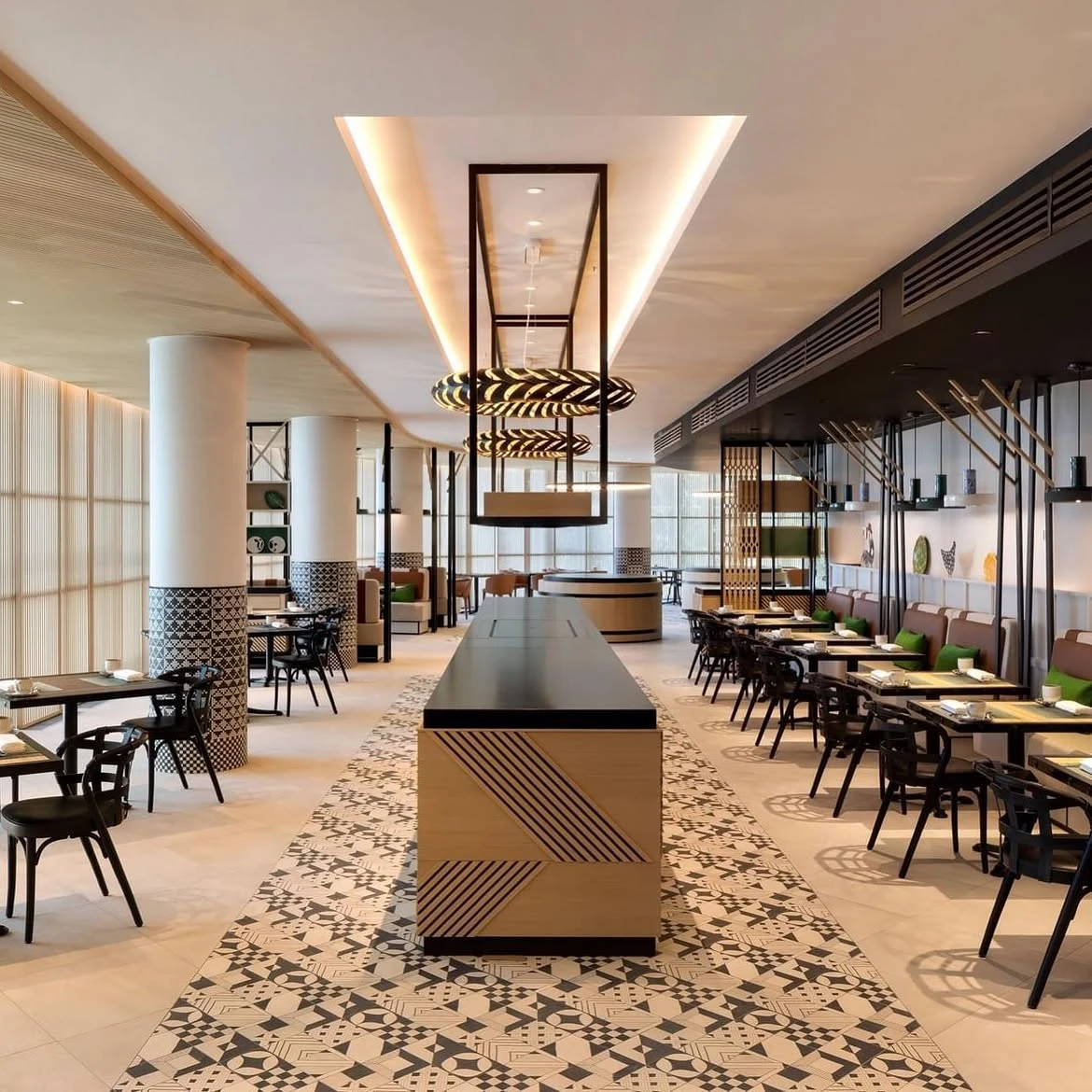 Instagram Paragraph Freedom Square, A Luxury Collection Hotel
