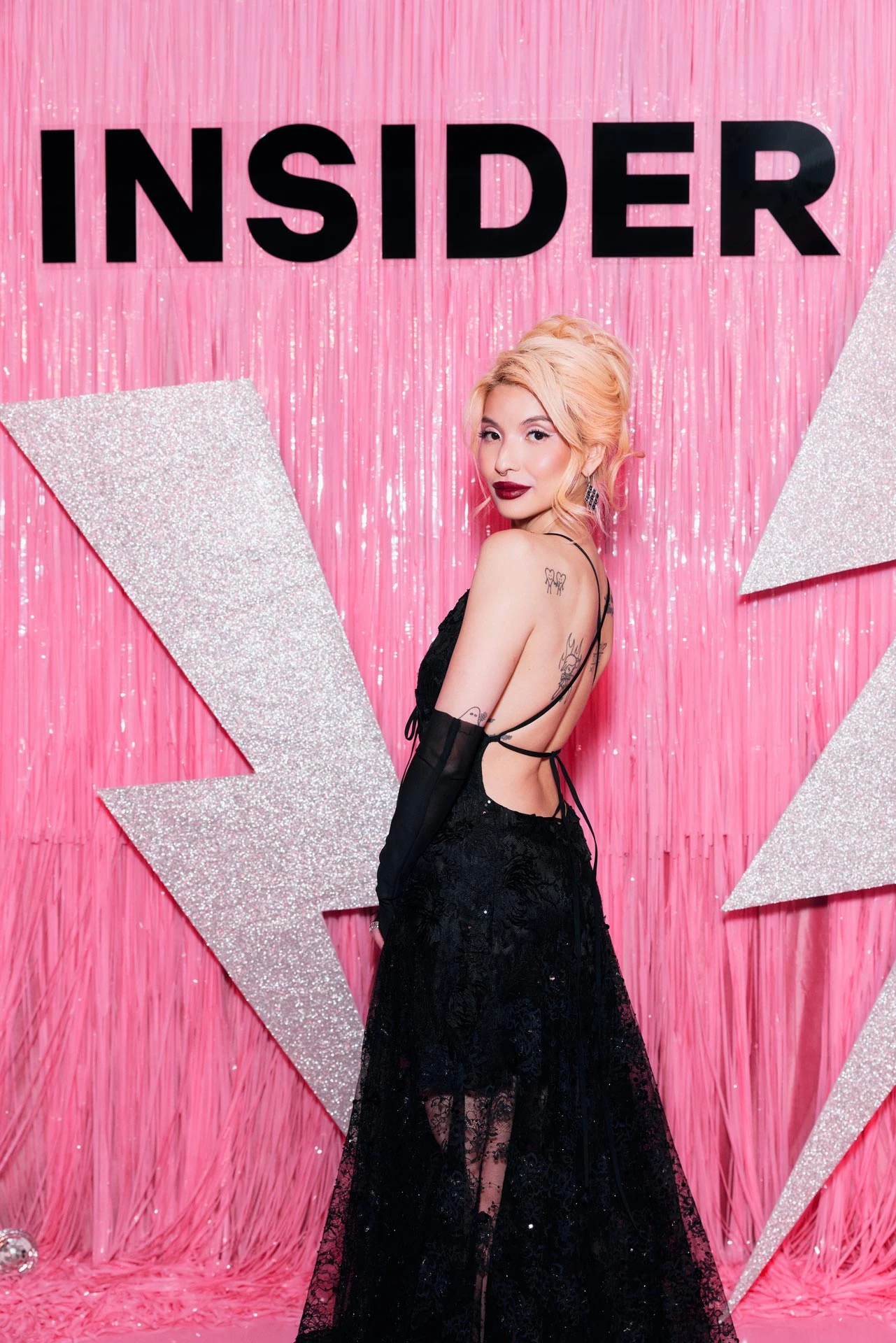 Мика Барни | Фотографы: Руслан Османханов; Владимир Савельев; Нурлыбек Нурселинов