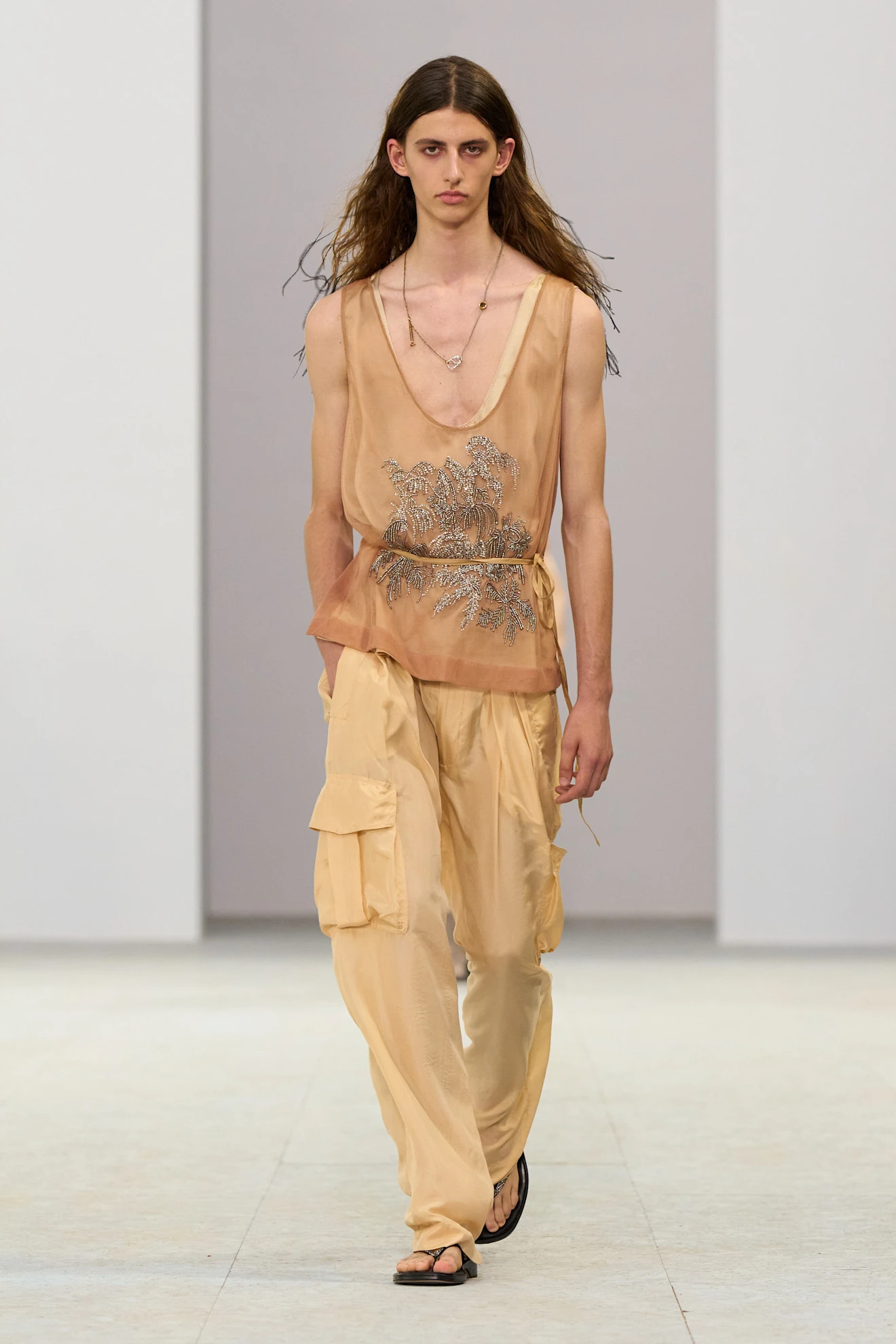 Показ Dries Van Noten весна-лето 2027 | Spotlight