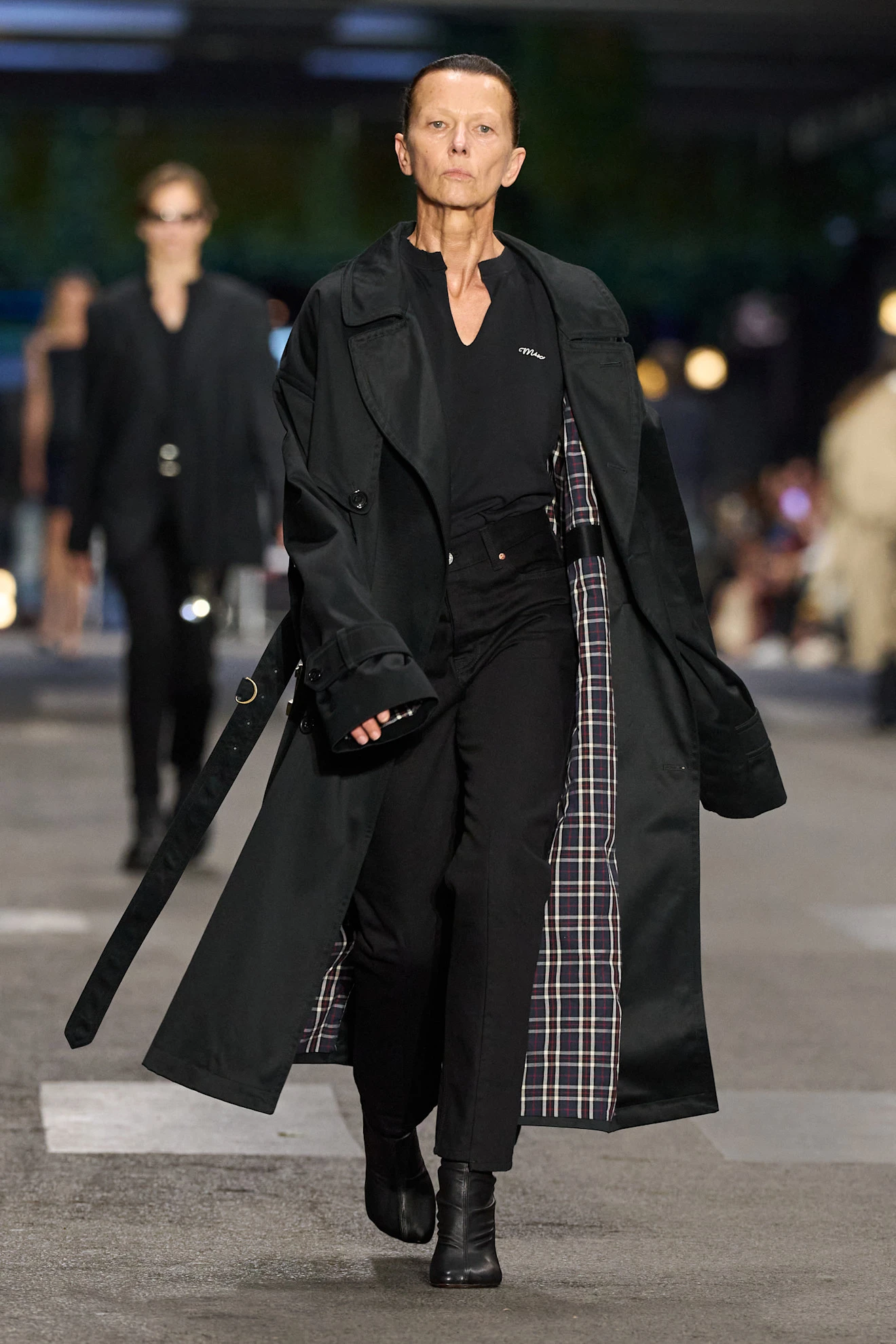 Показ Vetements весна-лето 2027 | Spotlight