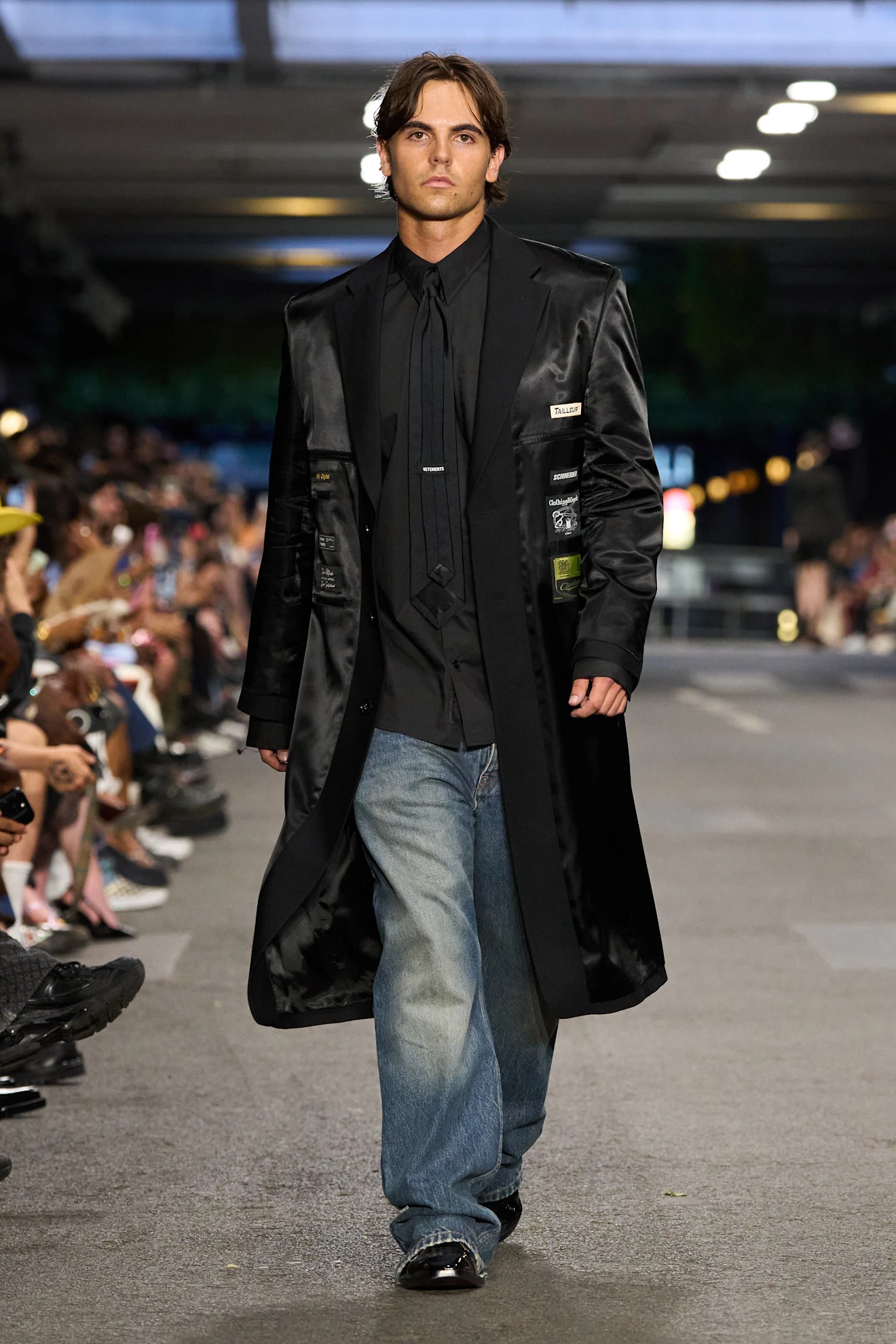Показ Vetements весна-лето 2027 | Spotlight