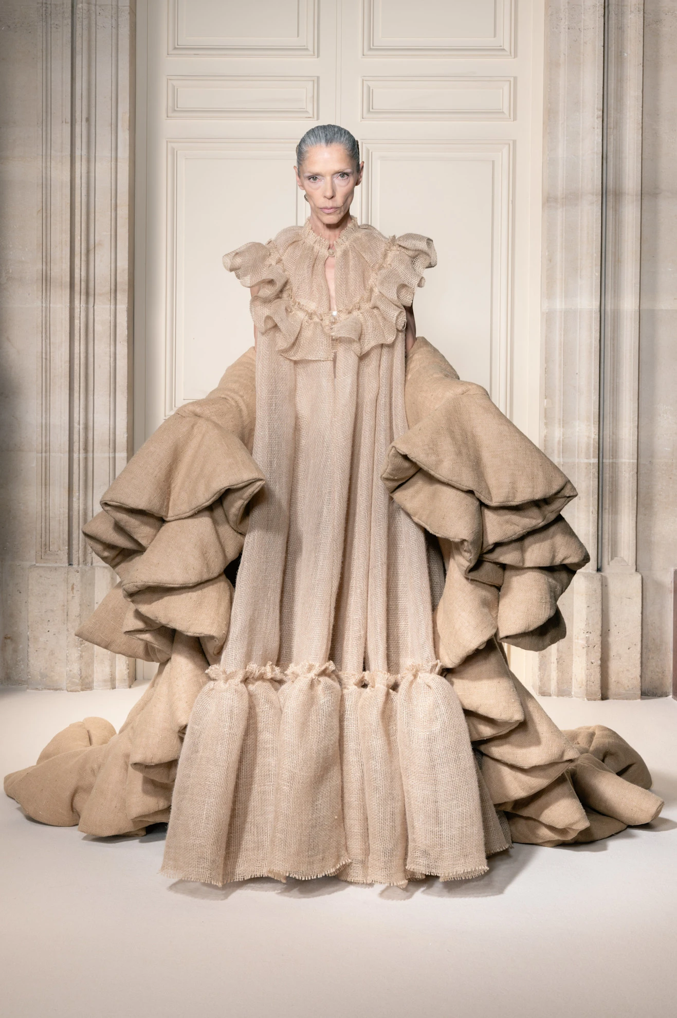 Viktor & Rolf | Haute Couture осень-зима 2026 | Spotlight