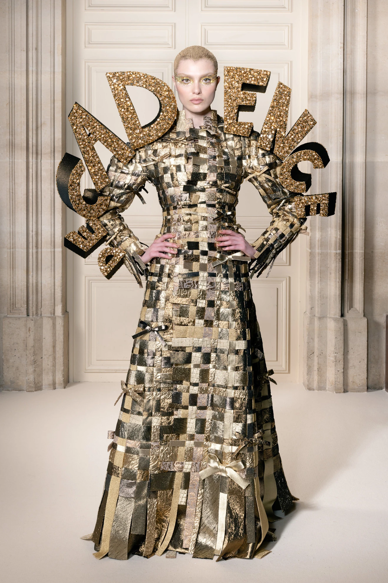 Viktor & Rolf | Haute Couture осень-зима 2026 | Spotlight